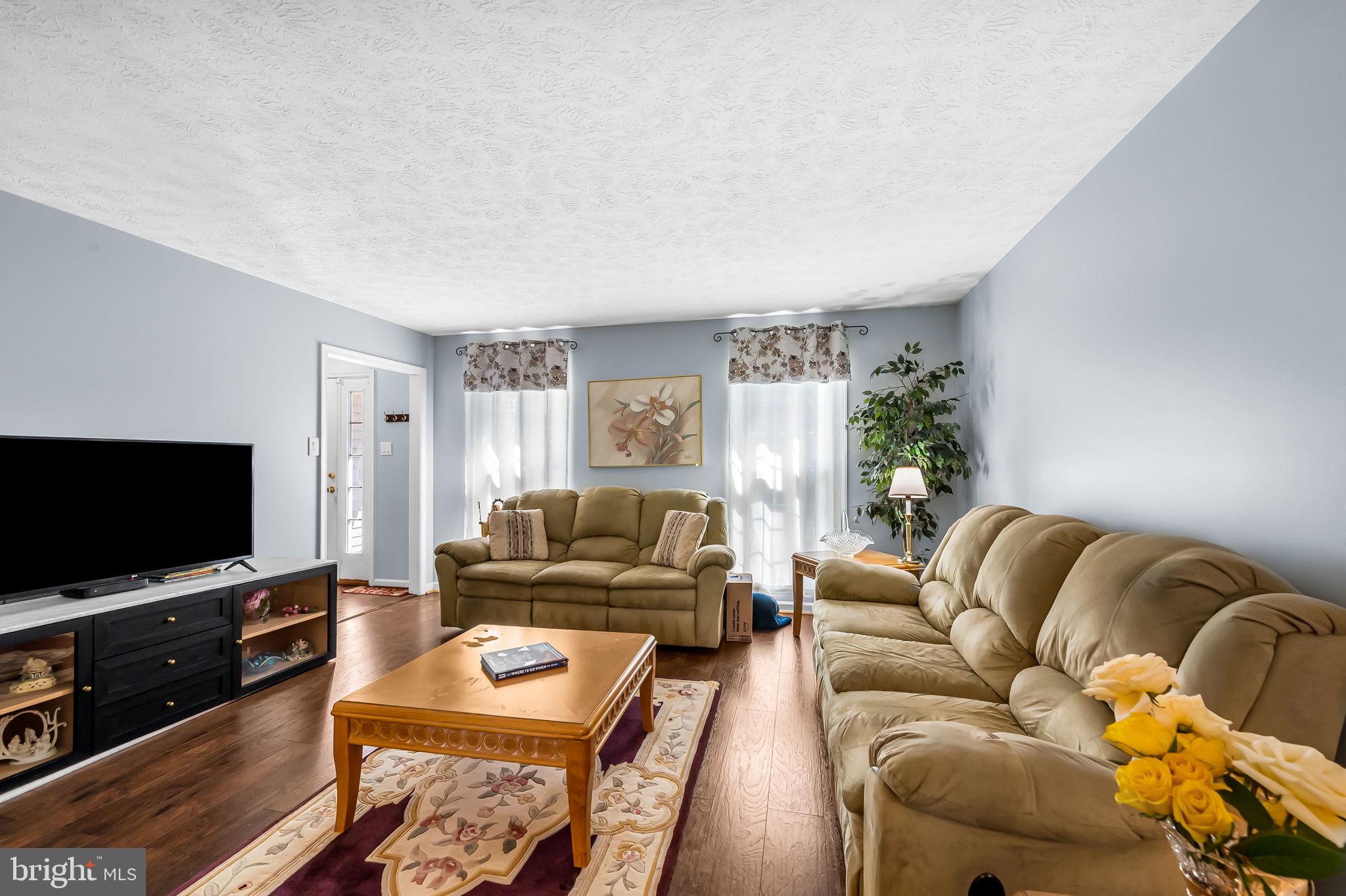 WORTHINGTON GLEN - Residential