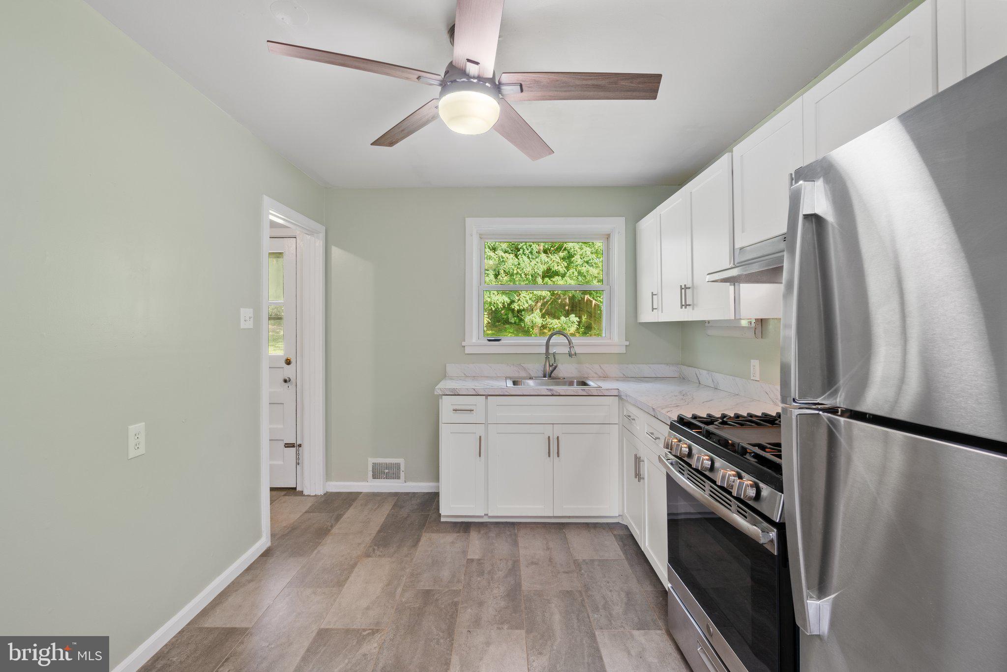 ROCKCREST - Residential