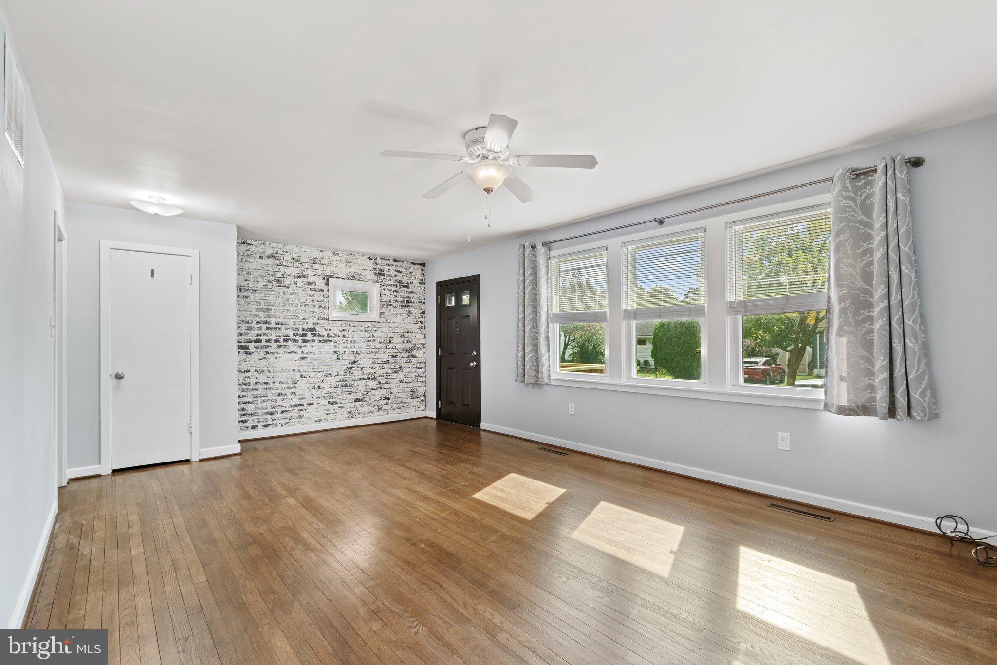 ROCKCREST - Residential