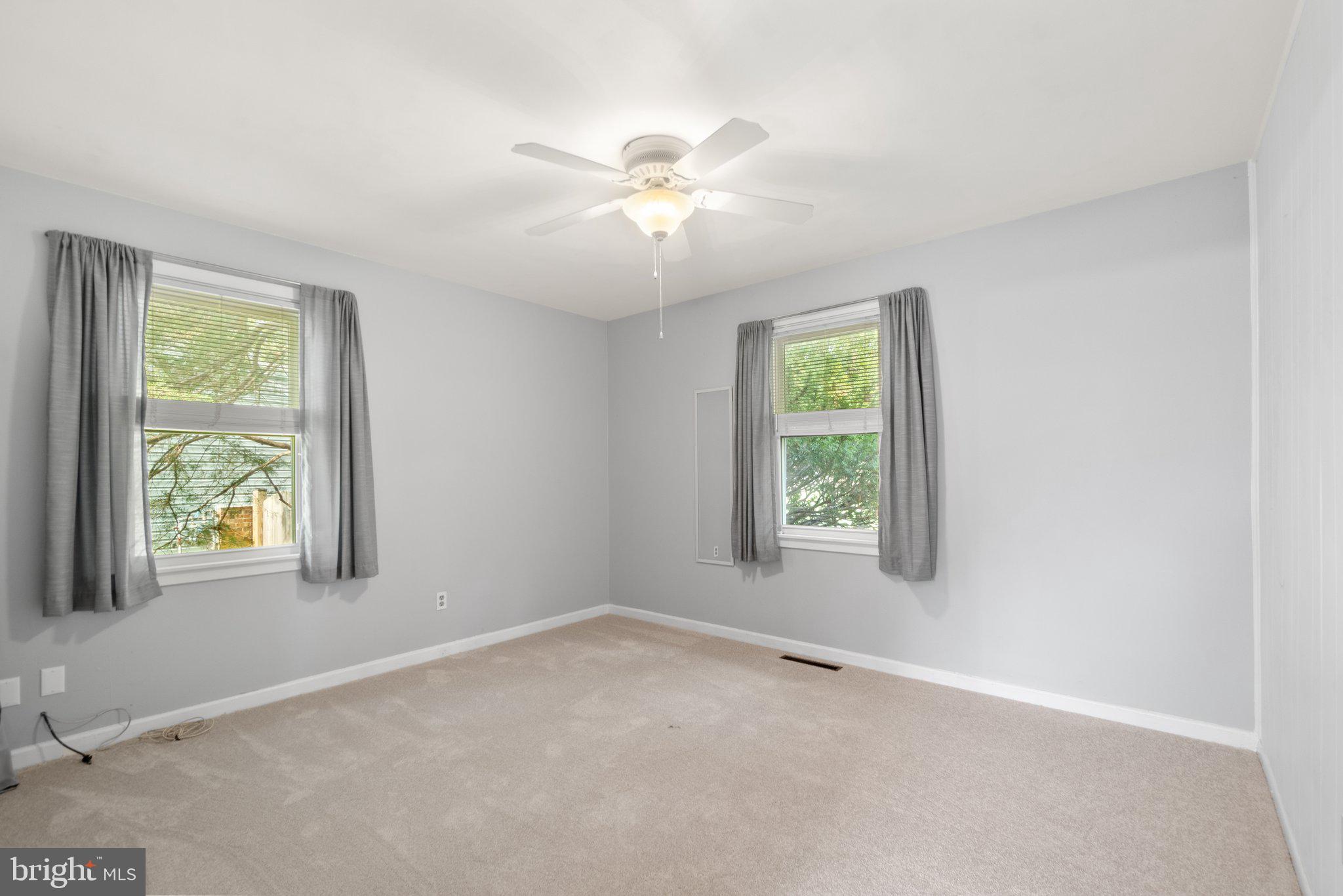 ROCKCREST - Residential