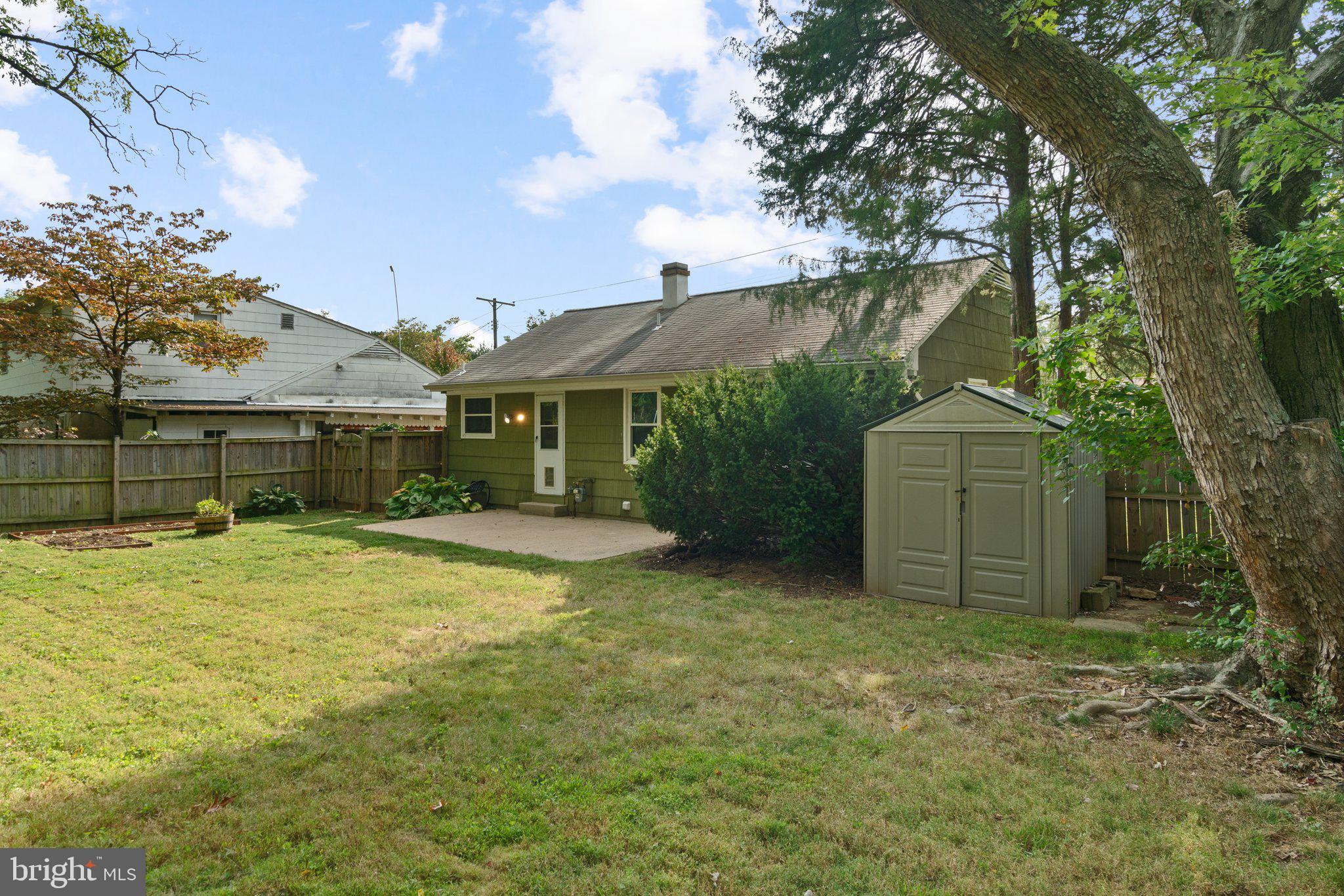 ROCKCREST - Residential