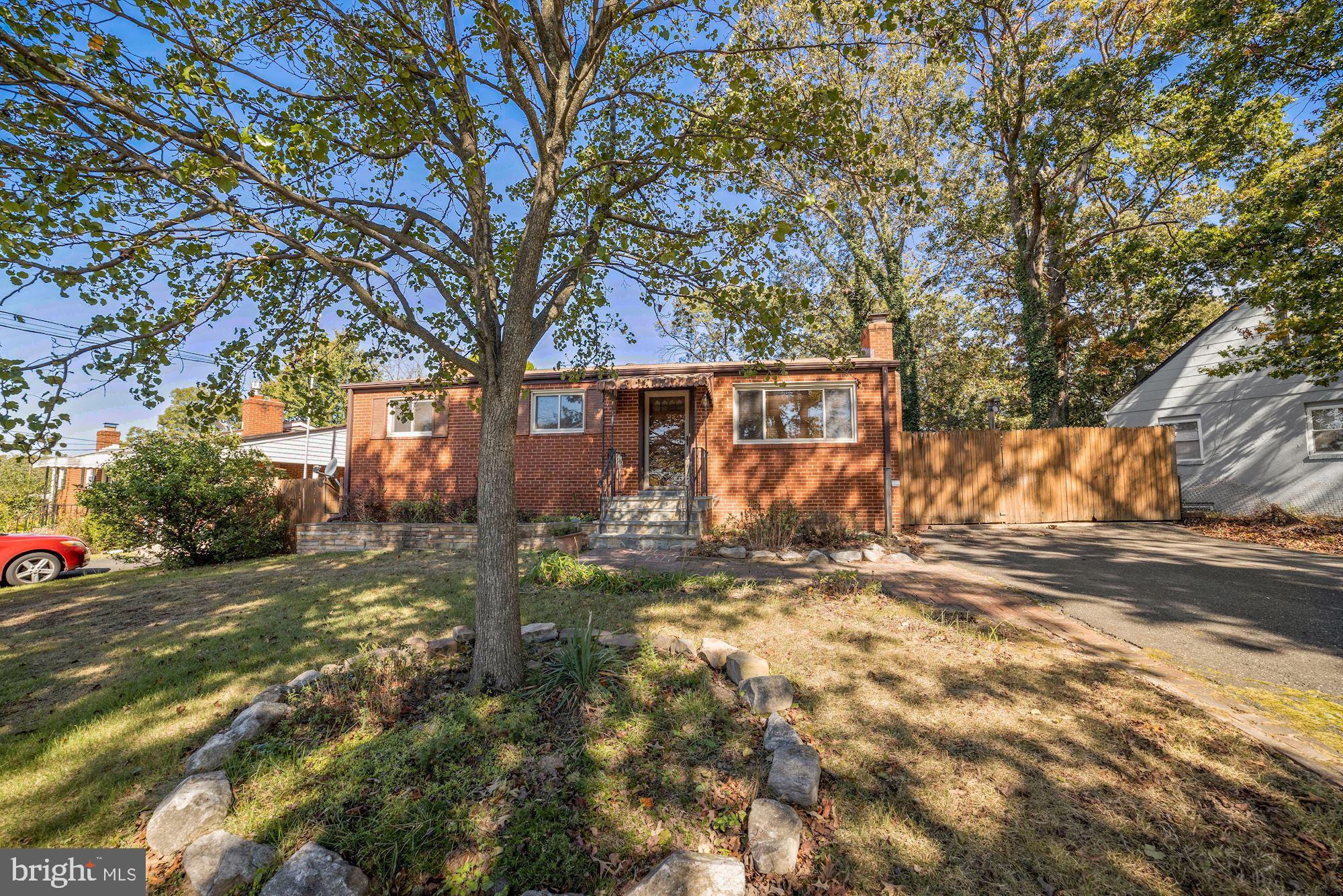 SUNNY ACRES - Residential