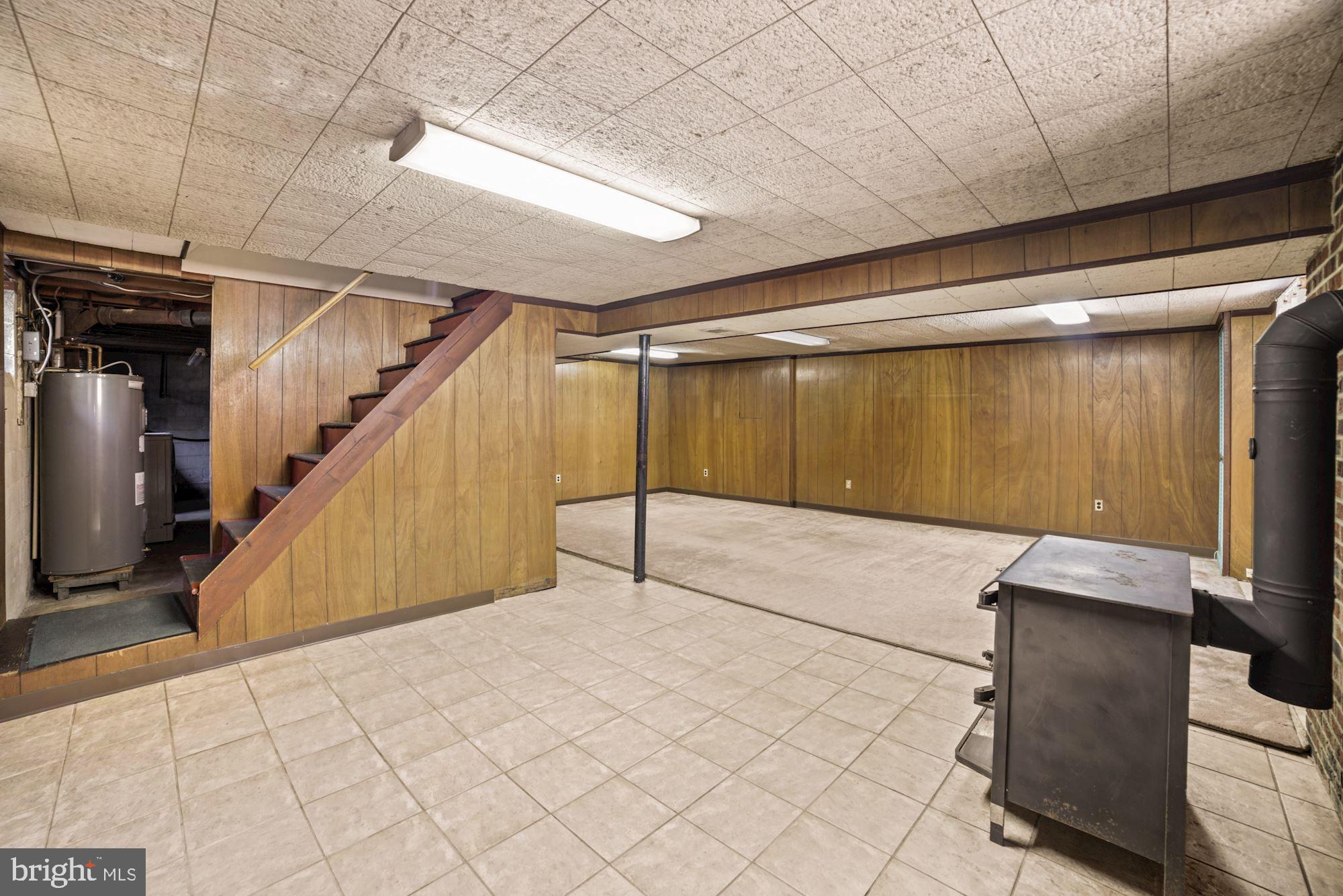 SUNNY ACRES - Residential