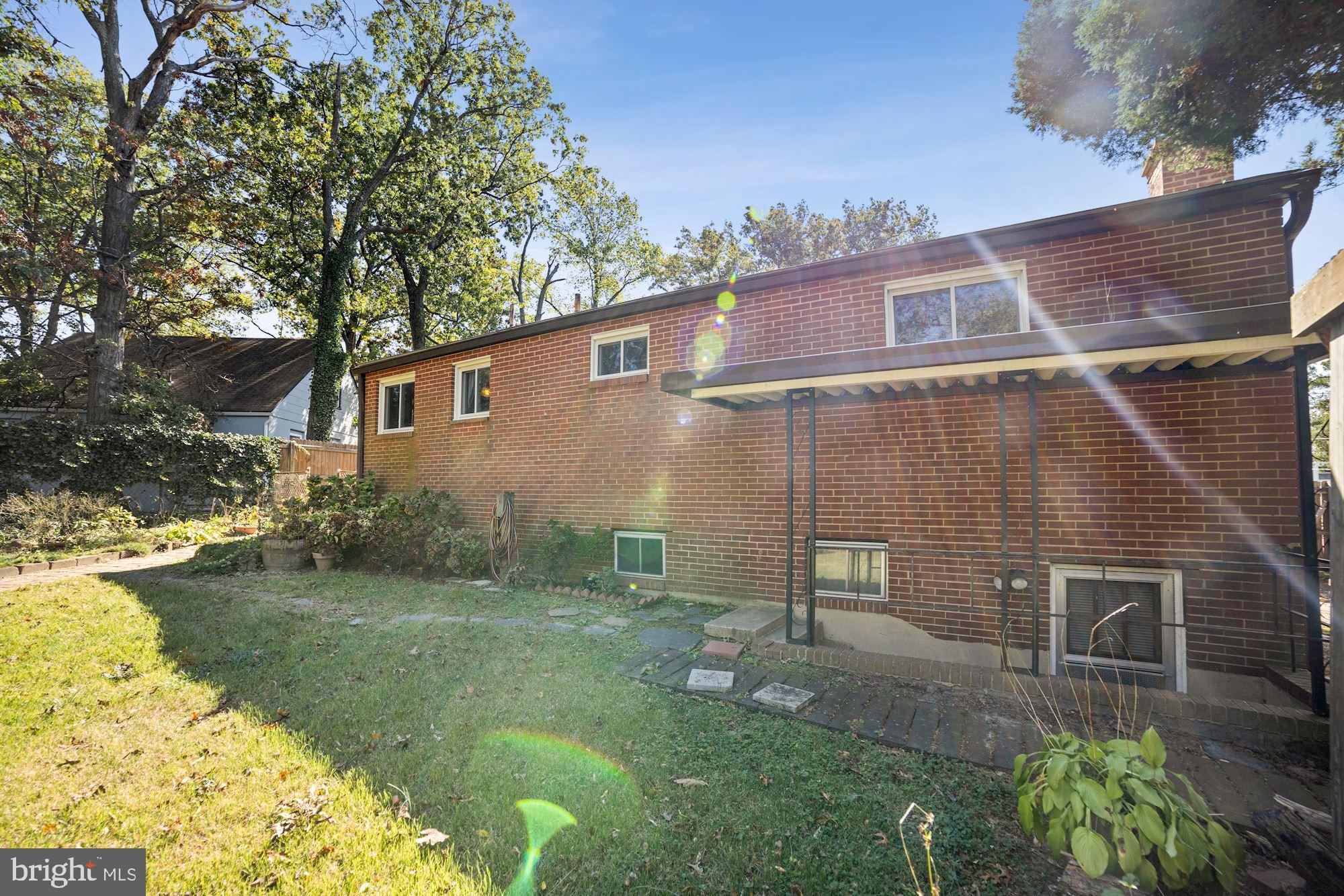 SUNNY ACRES - Residential