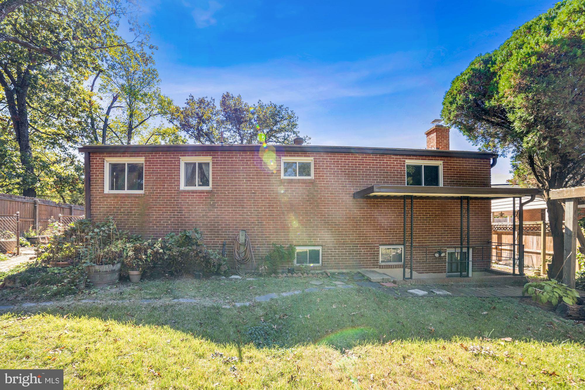 SUNNY ACRES - Residential