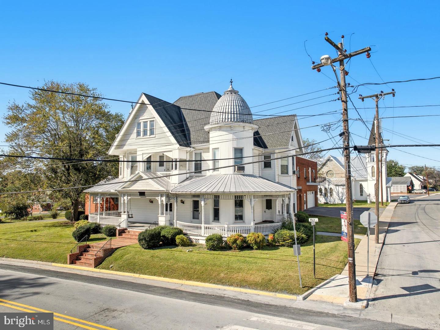 5997 MAIN STREET
