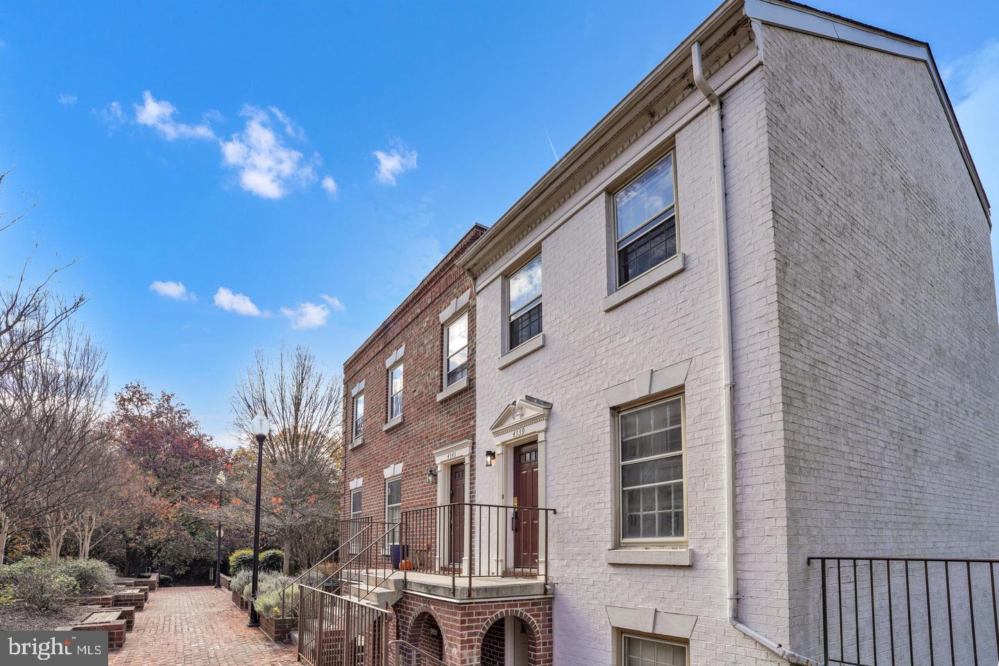 4339 MASSACHUSETTS AVENUE NW 4339