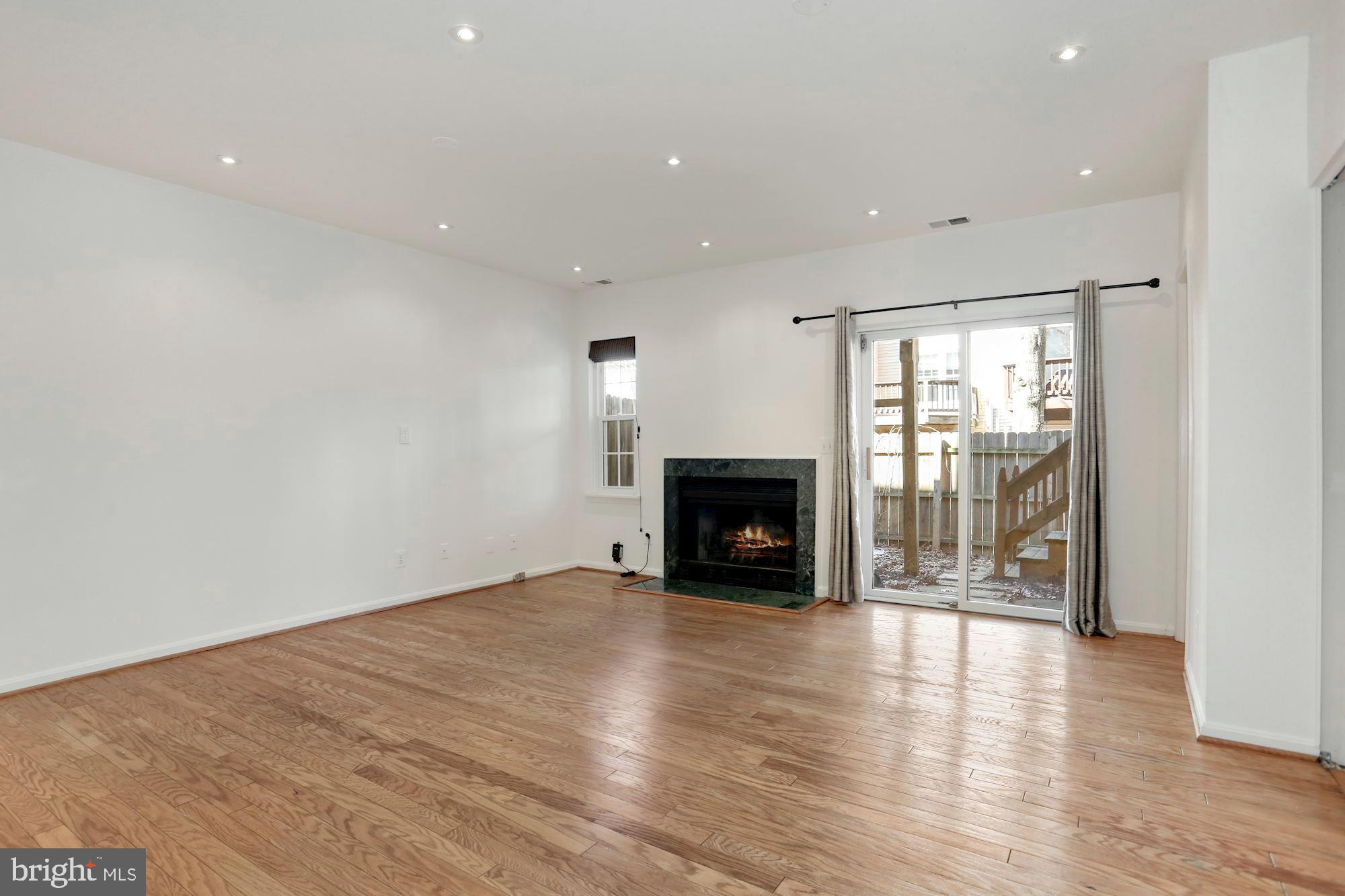 FAIR RIDGE - Residential Lease