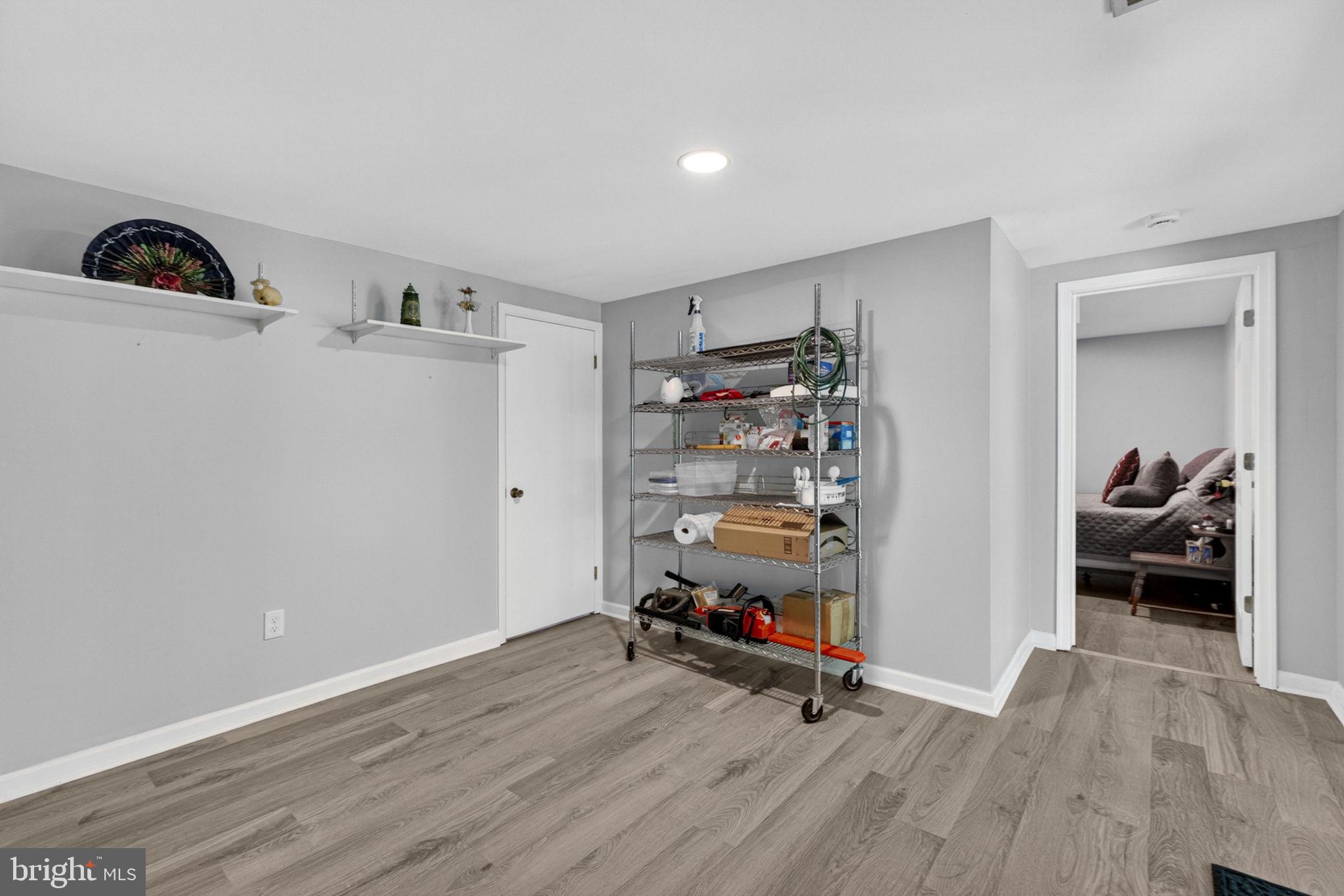 ROLLING ACRES - Residential