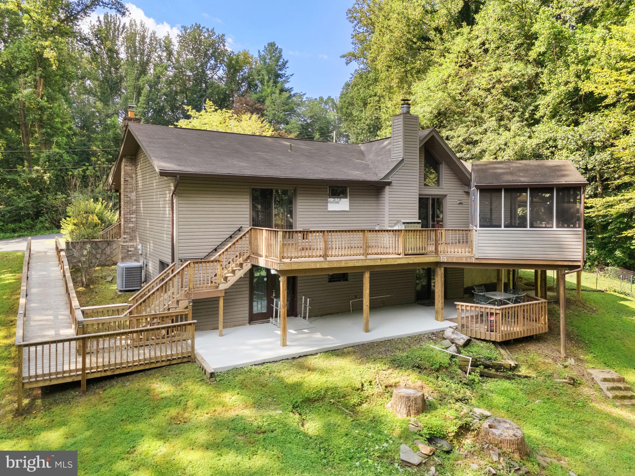 ROLLING ACRES - Residential