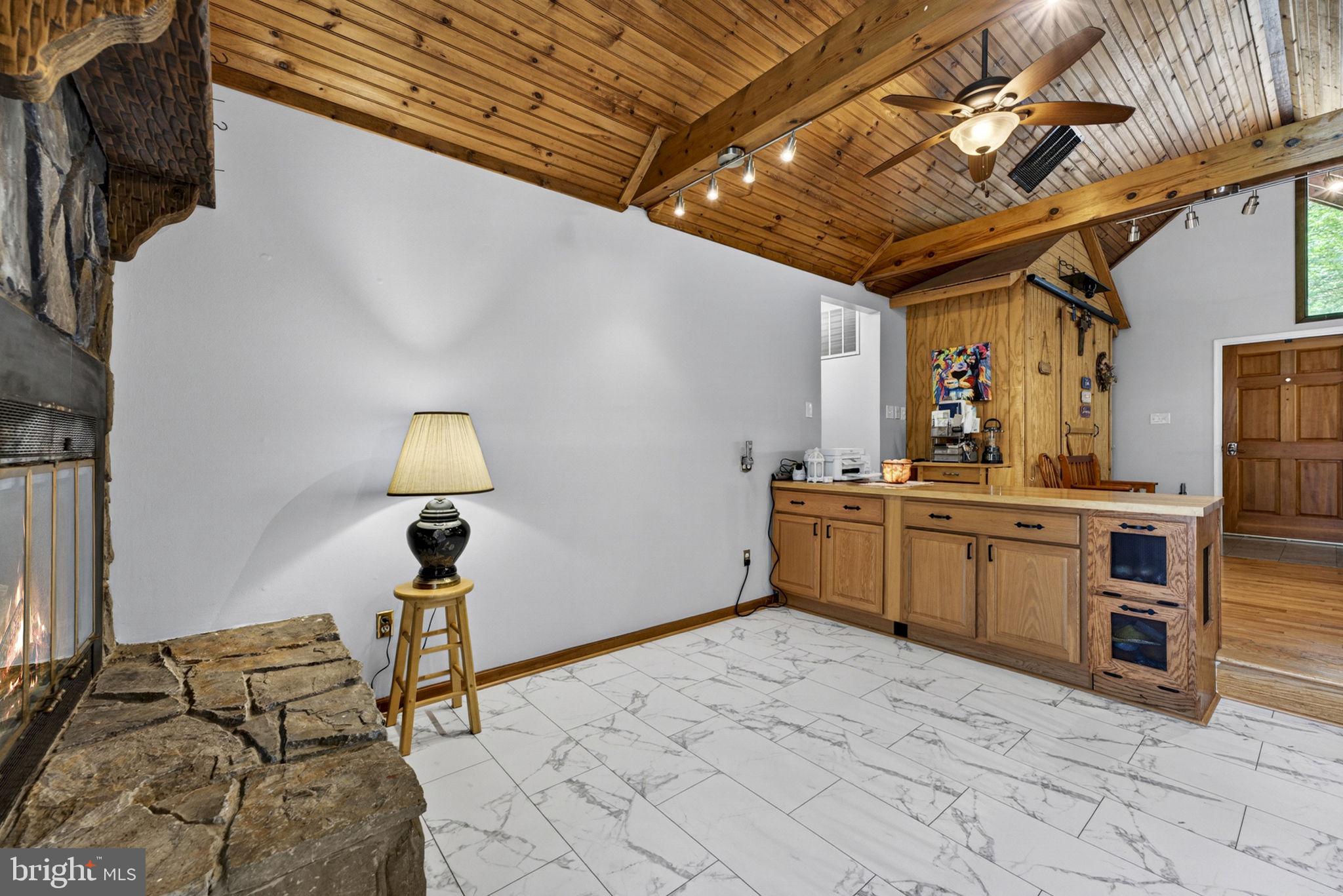 ROLLING ACRES - Residential