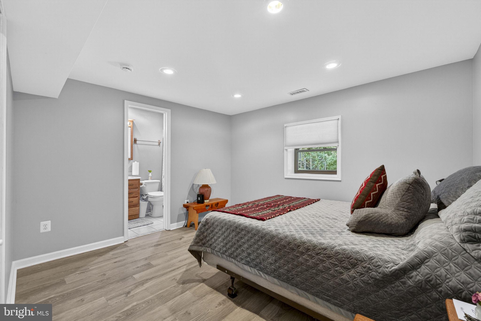 ROLLING ACRES - Residential