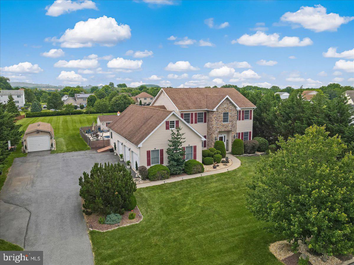 2804 LEHIGH LANE