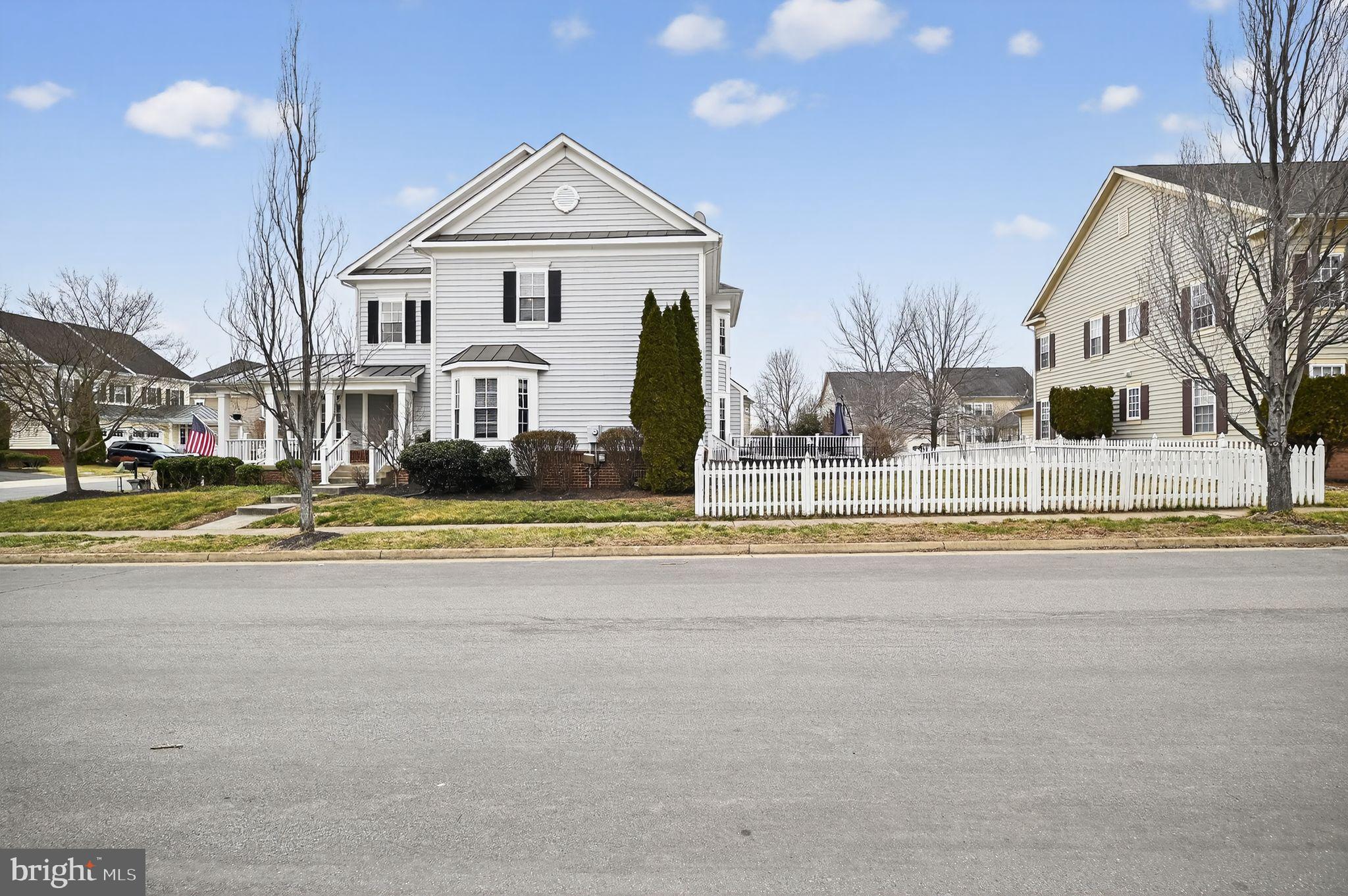 NEW BRISTOW VILLAGE - Residential