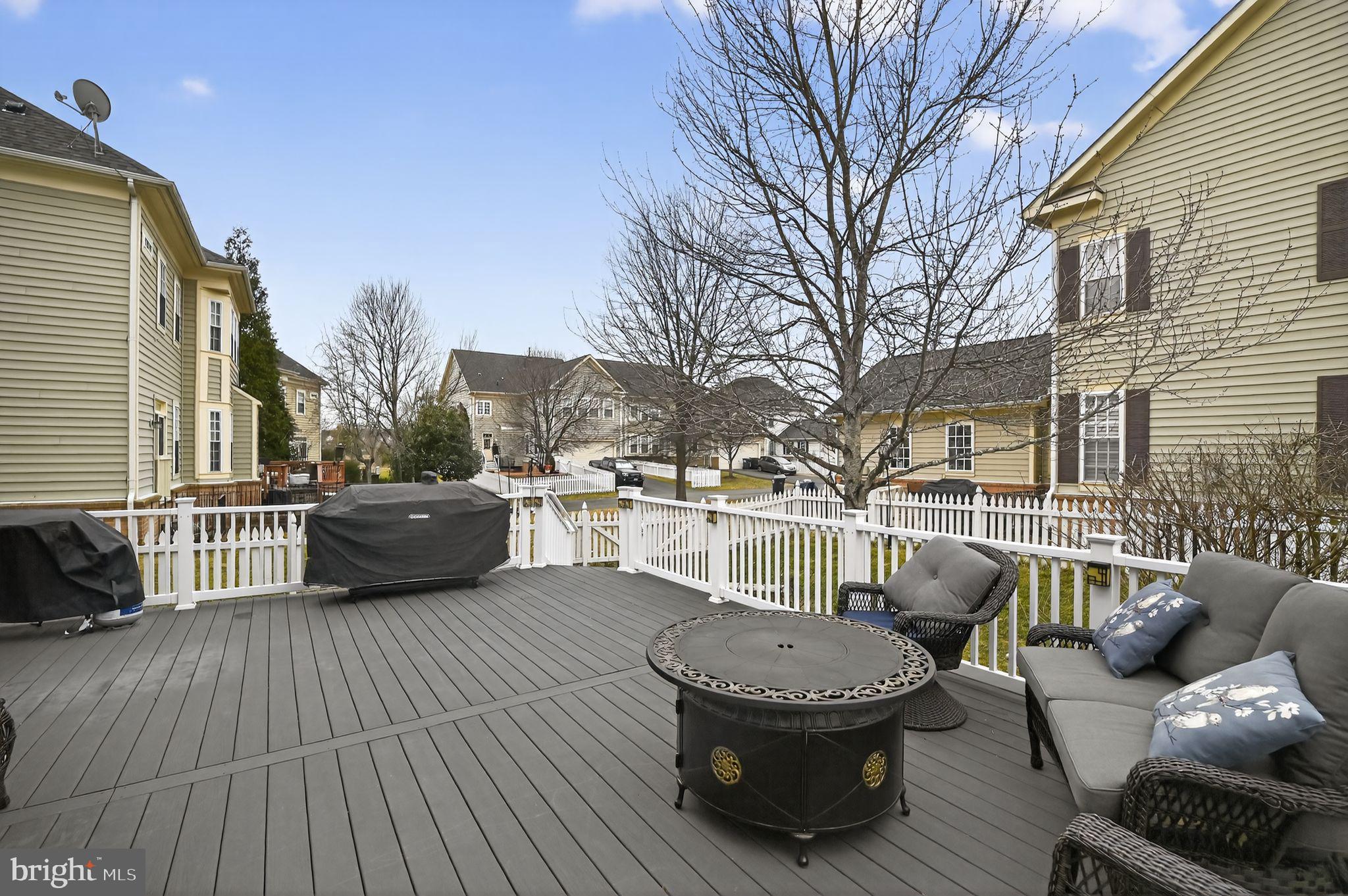 NEW BRISTOW VILLAGE - Residential