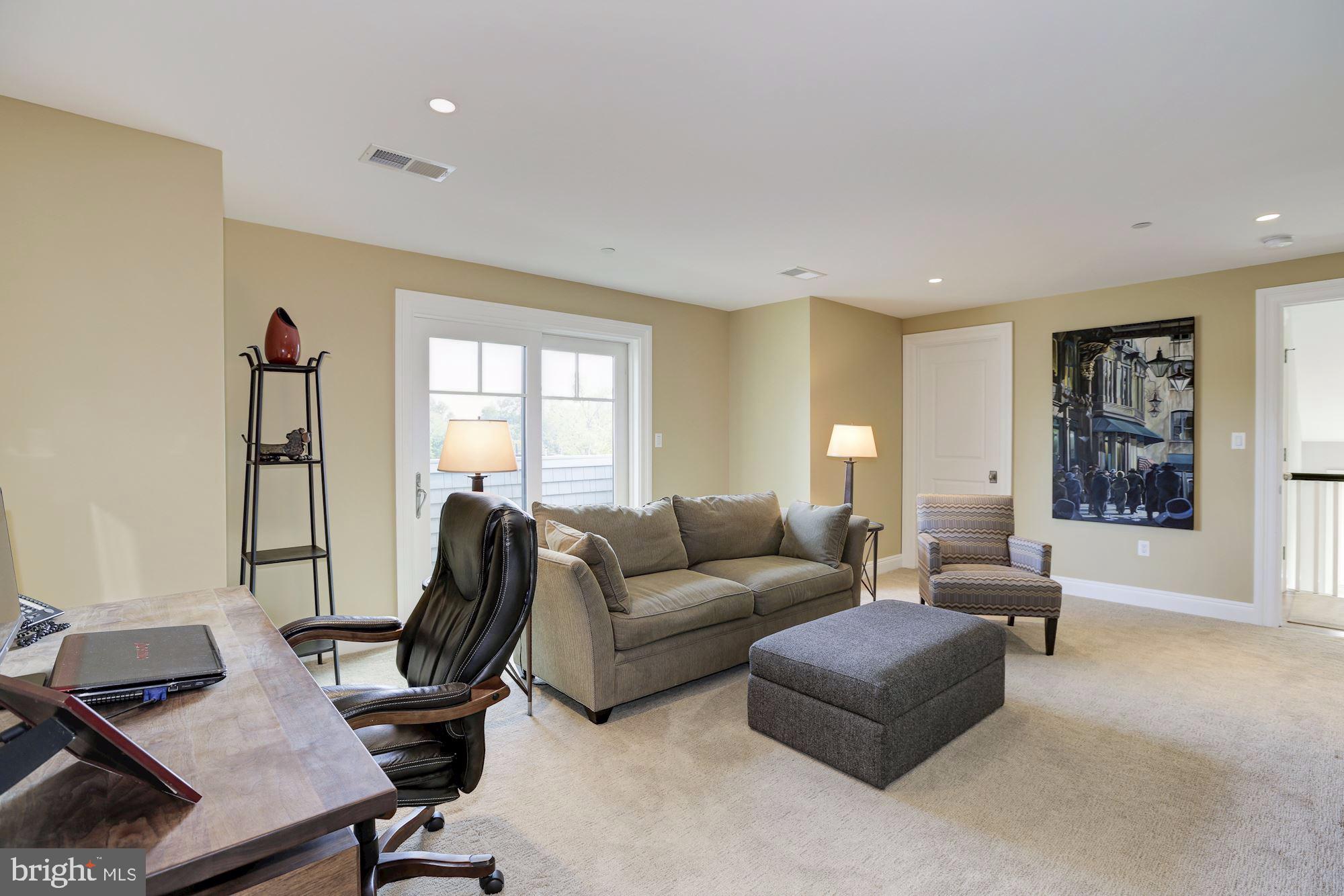 EDGEMOOR - Residential