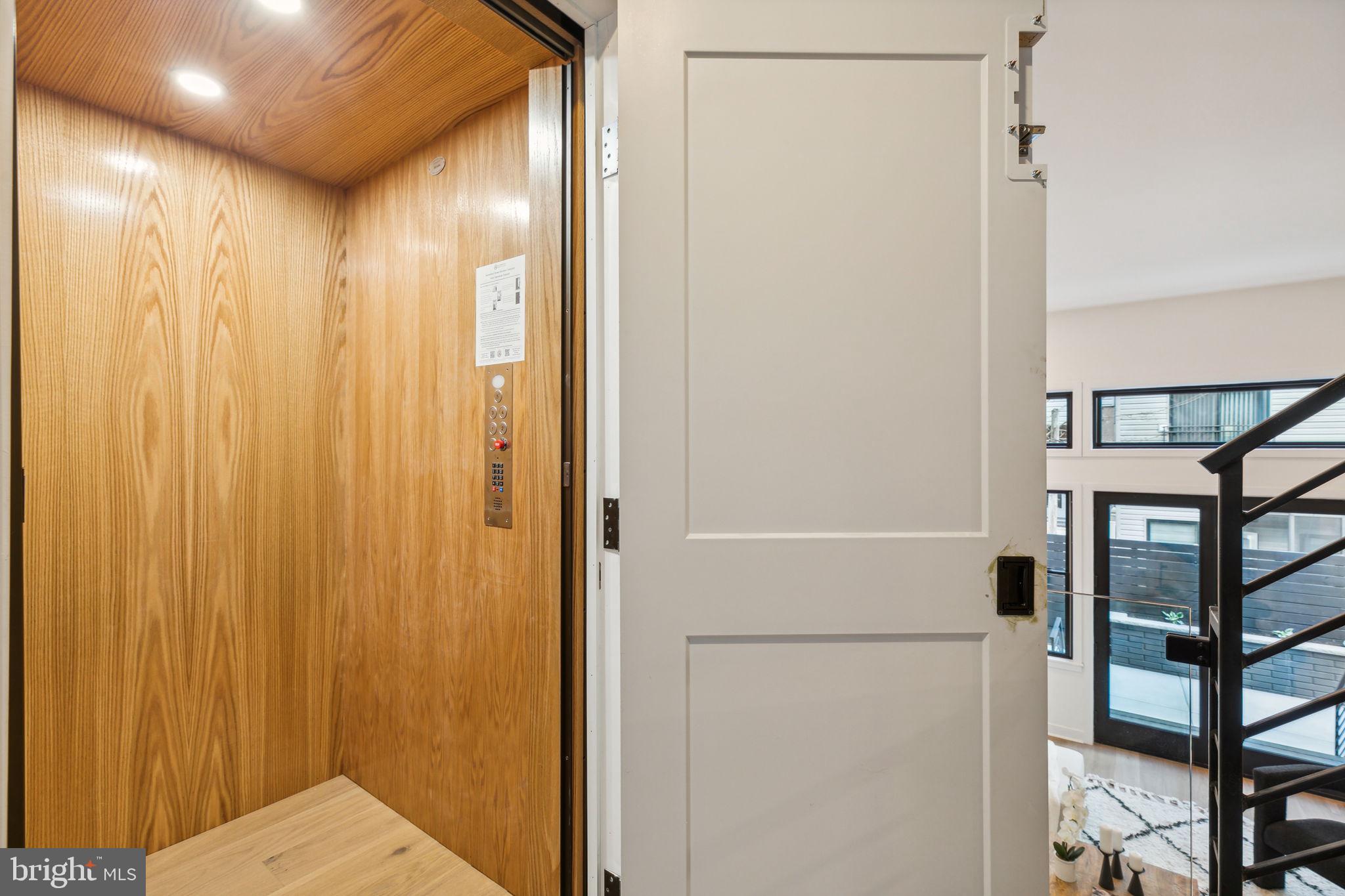 FAIRMOUNT - Residential