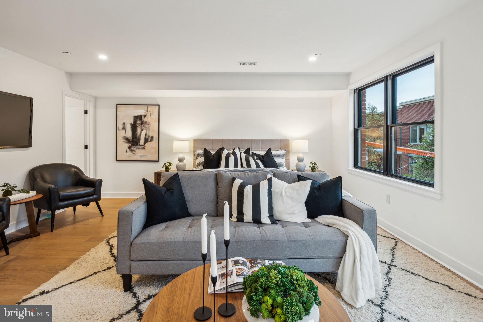 FAIRMOUNT - Residential