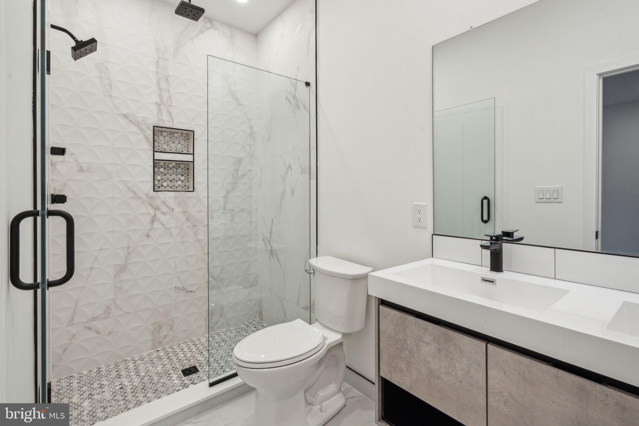 FAIRMOUNT - Residential