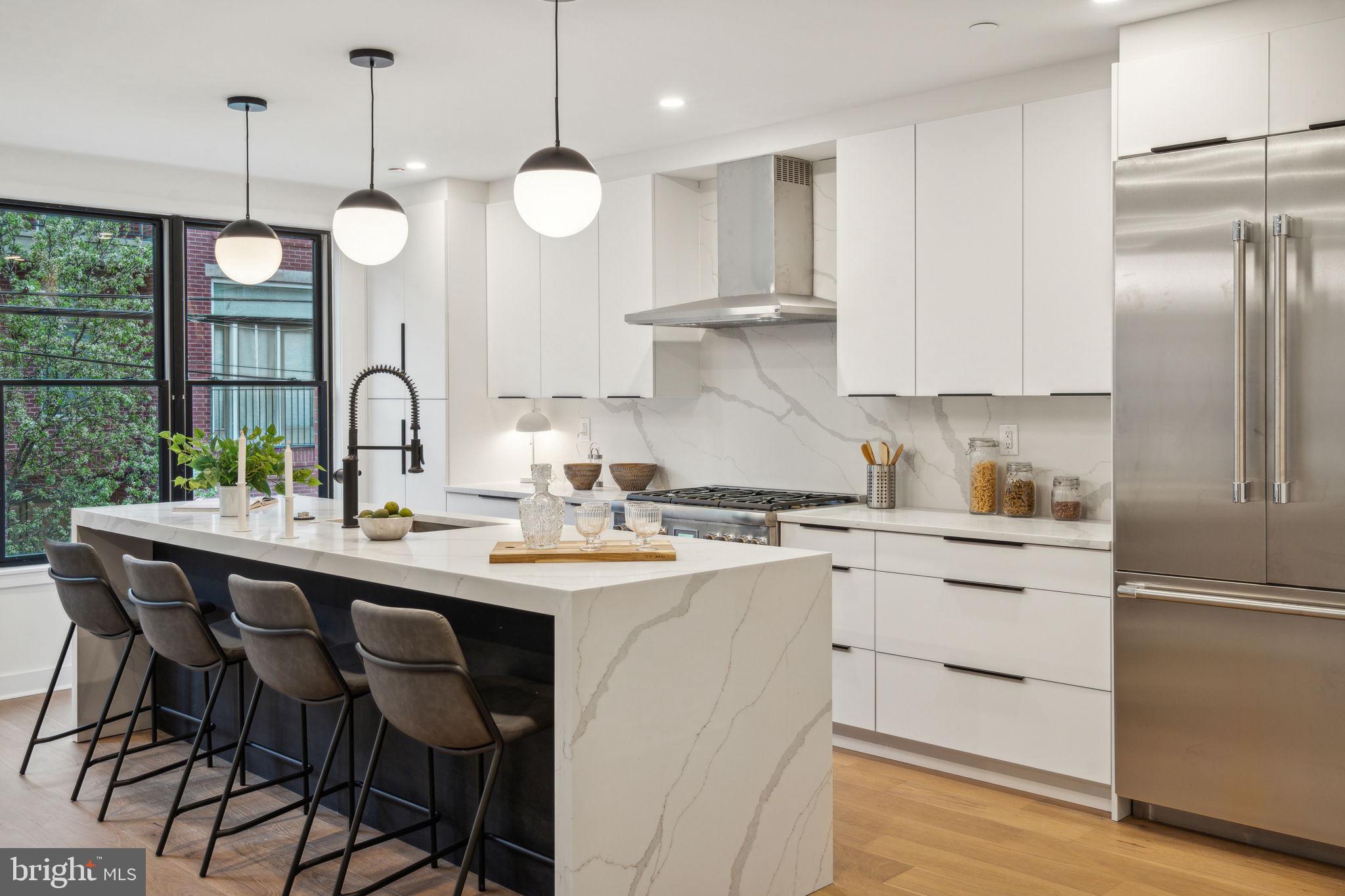 FAIRMOUNT - Residential