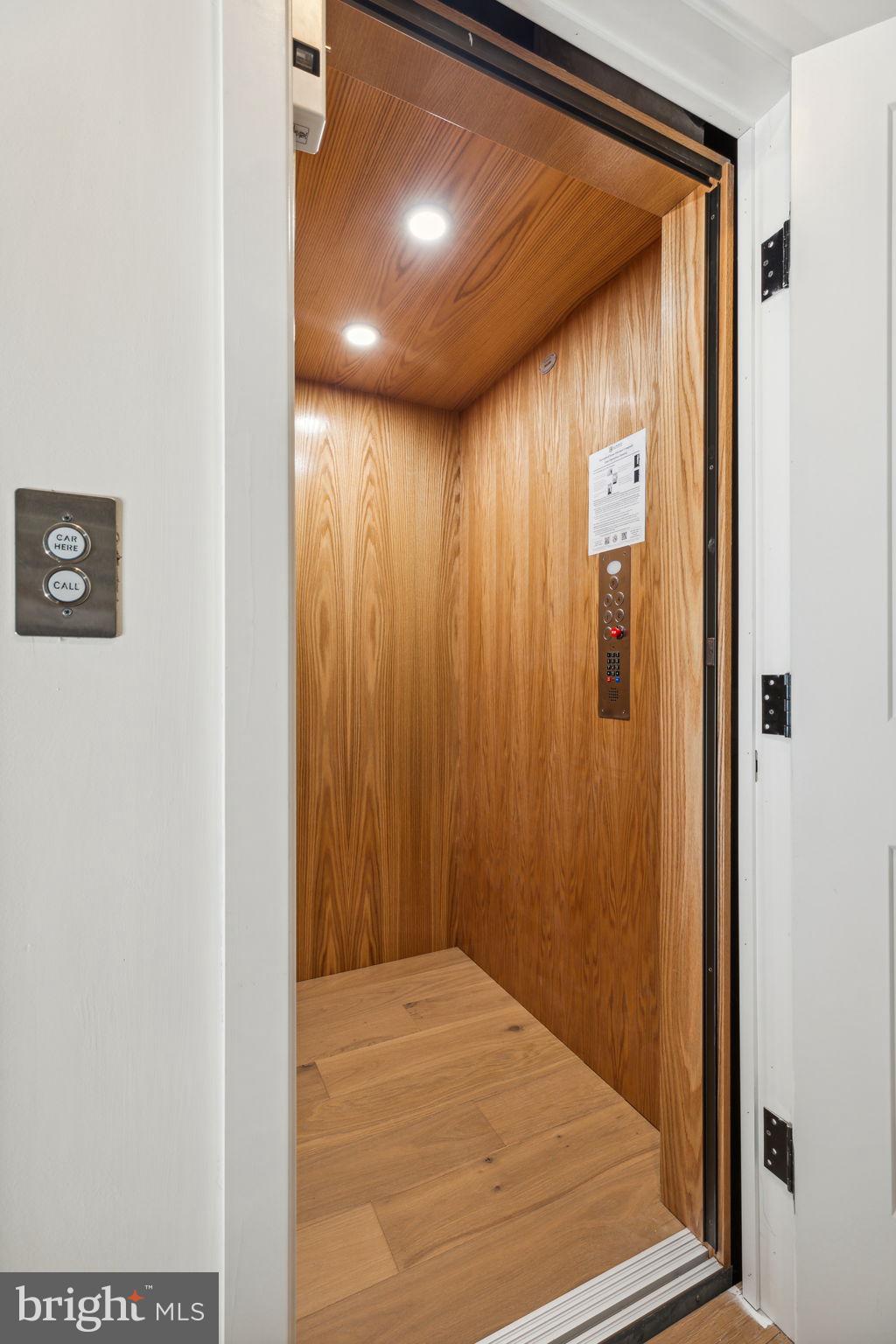 FAIRMOUNT - Residential