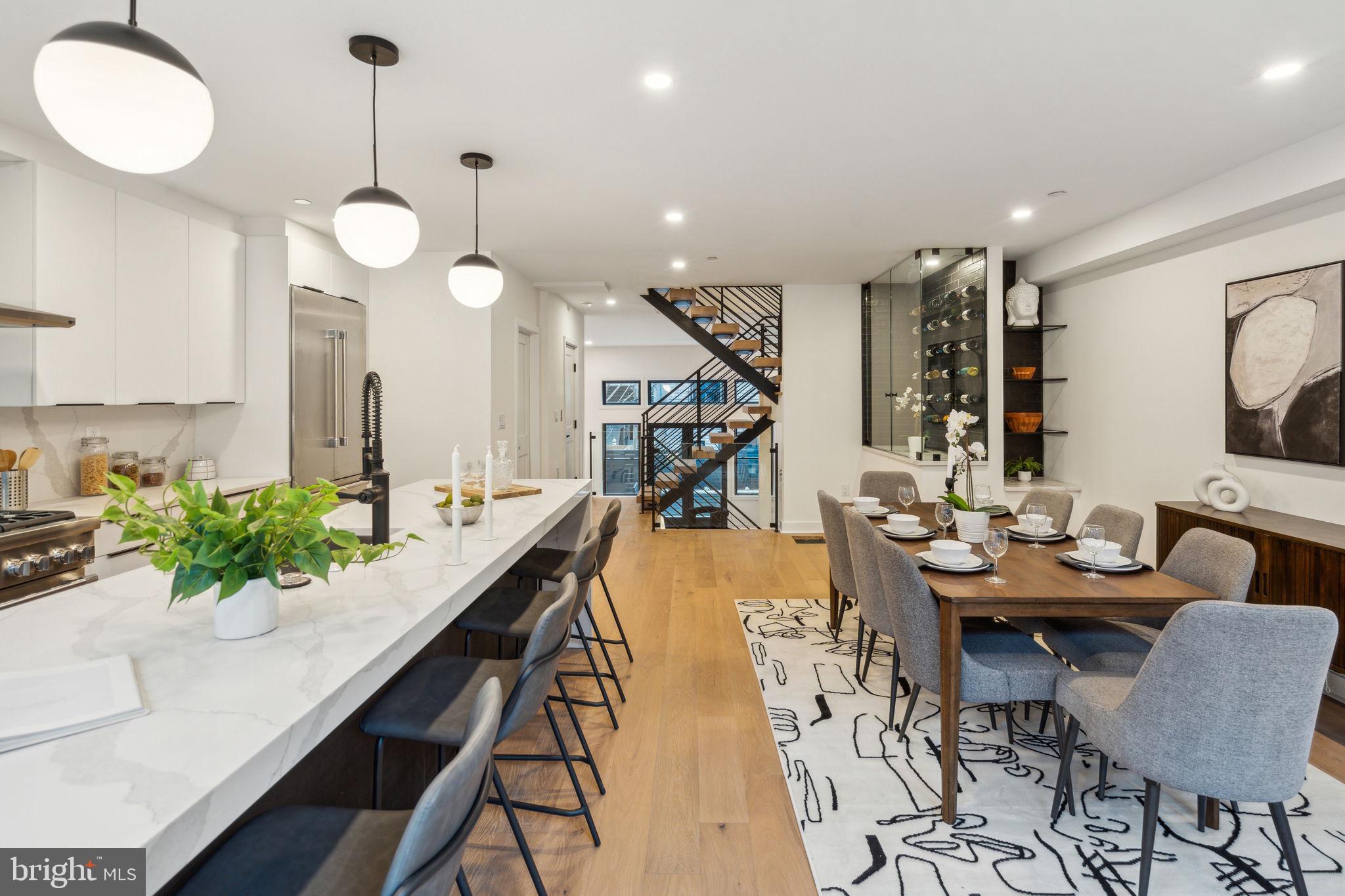 FAIRMOUNT - Residential