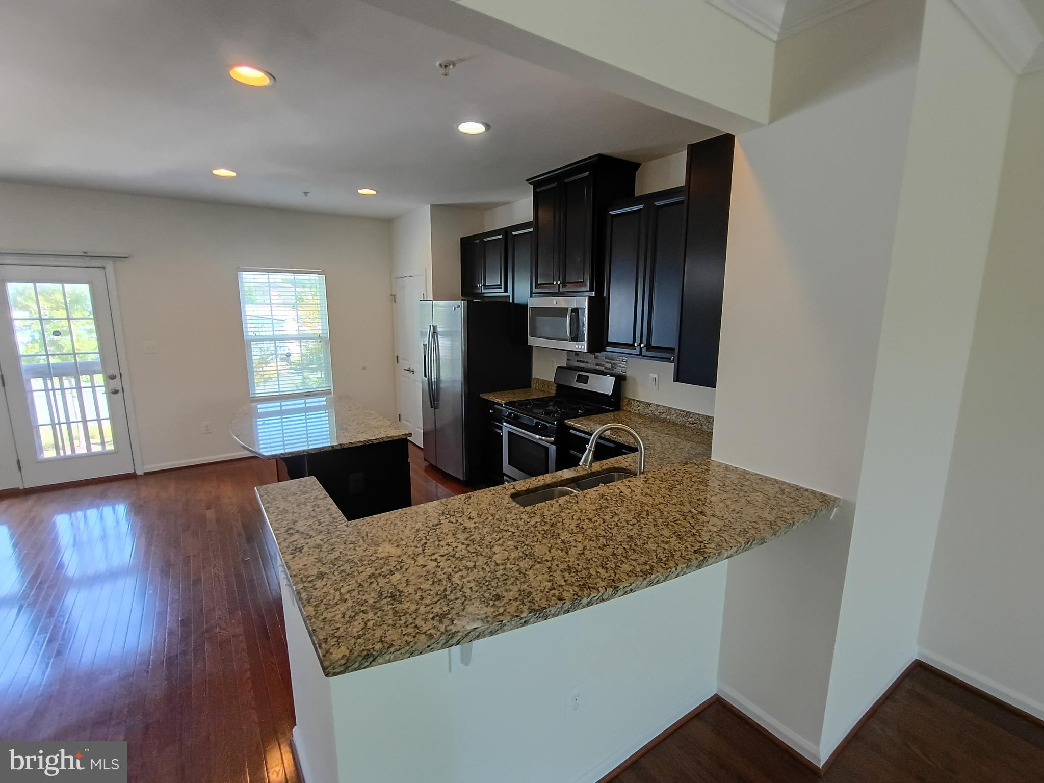 HOLLY RIDGE - Residential