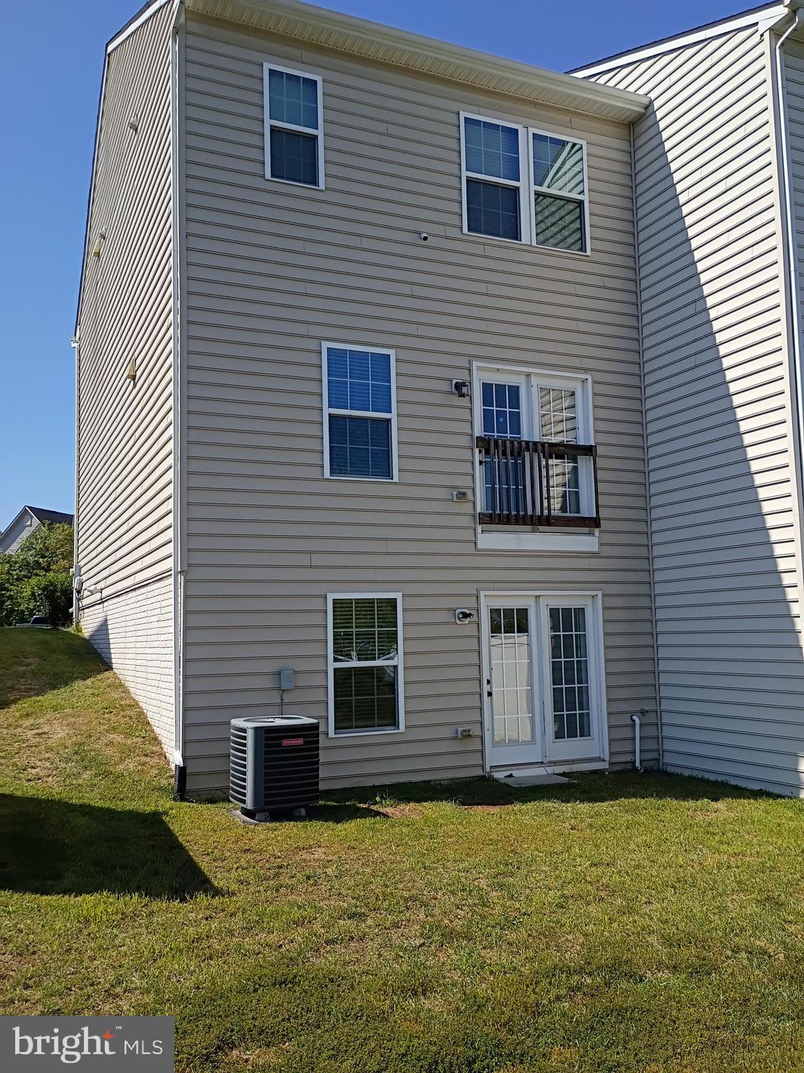 HOLLY RIDGE - Residential