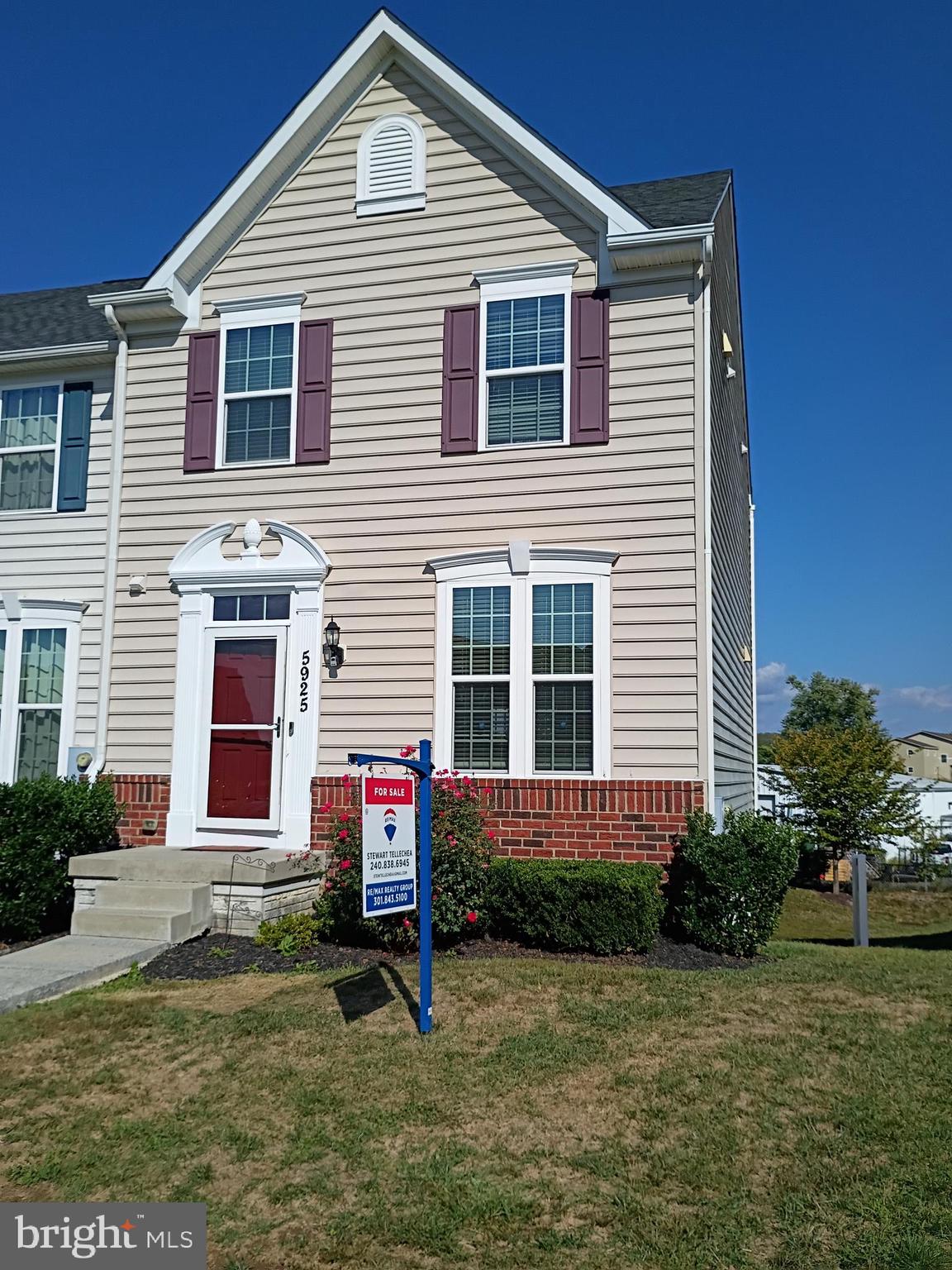 HOLLY RIDGE - Residential