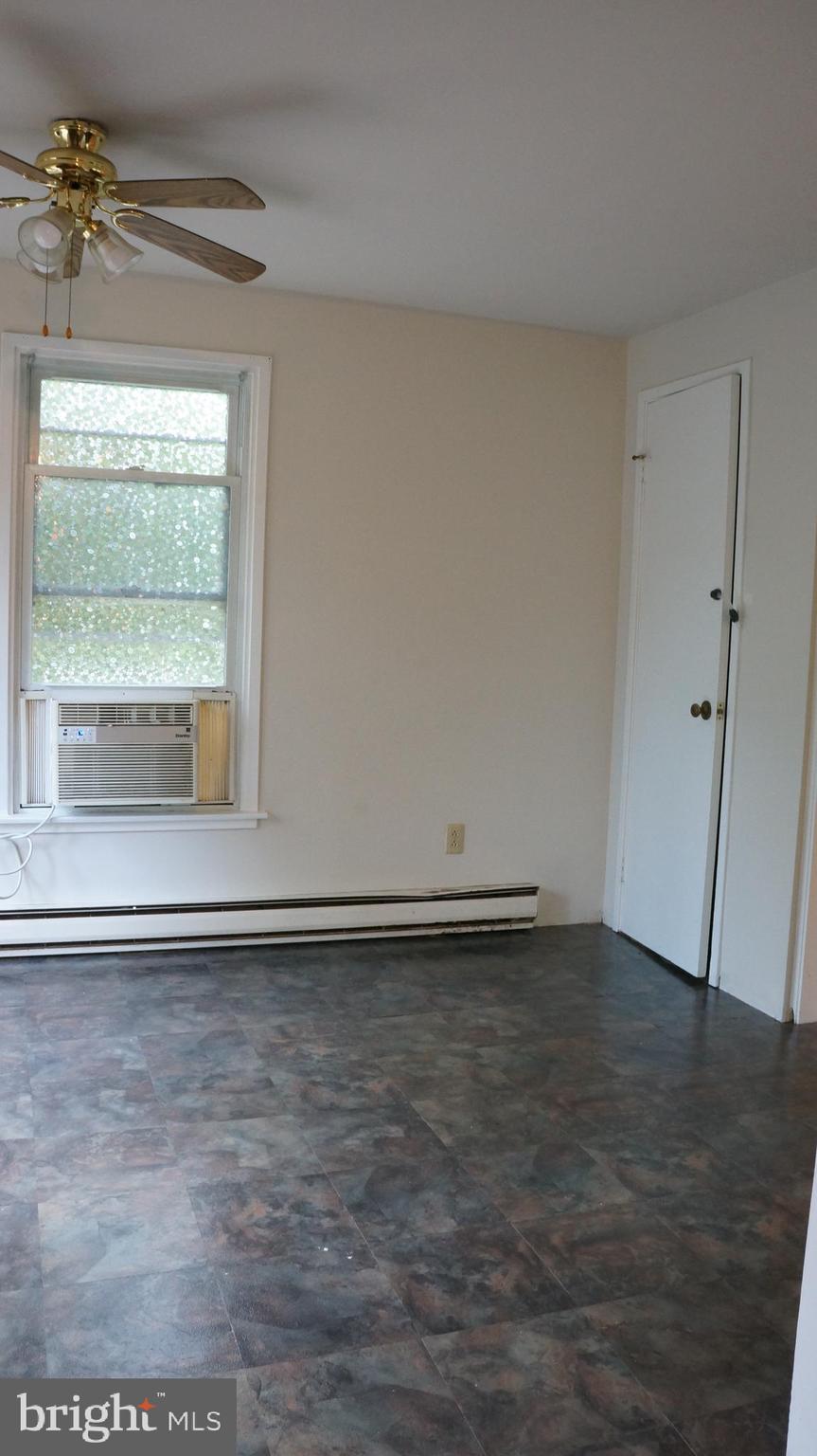 LAKEVIEW - Residential