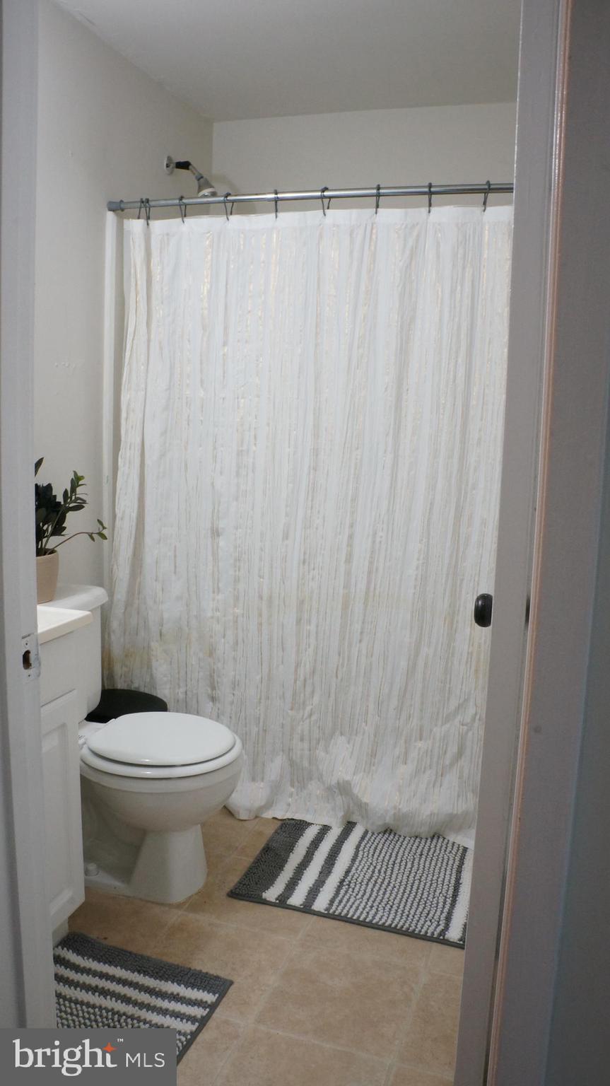 LAKEVIEW - Residential