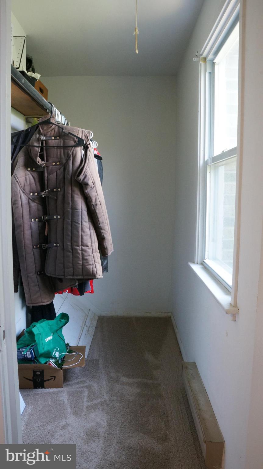 LAKEVIEW - Residential