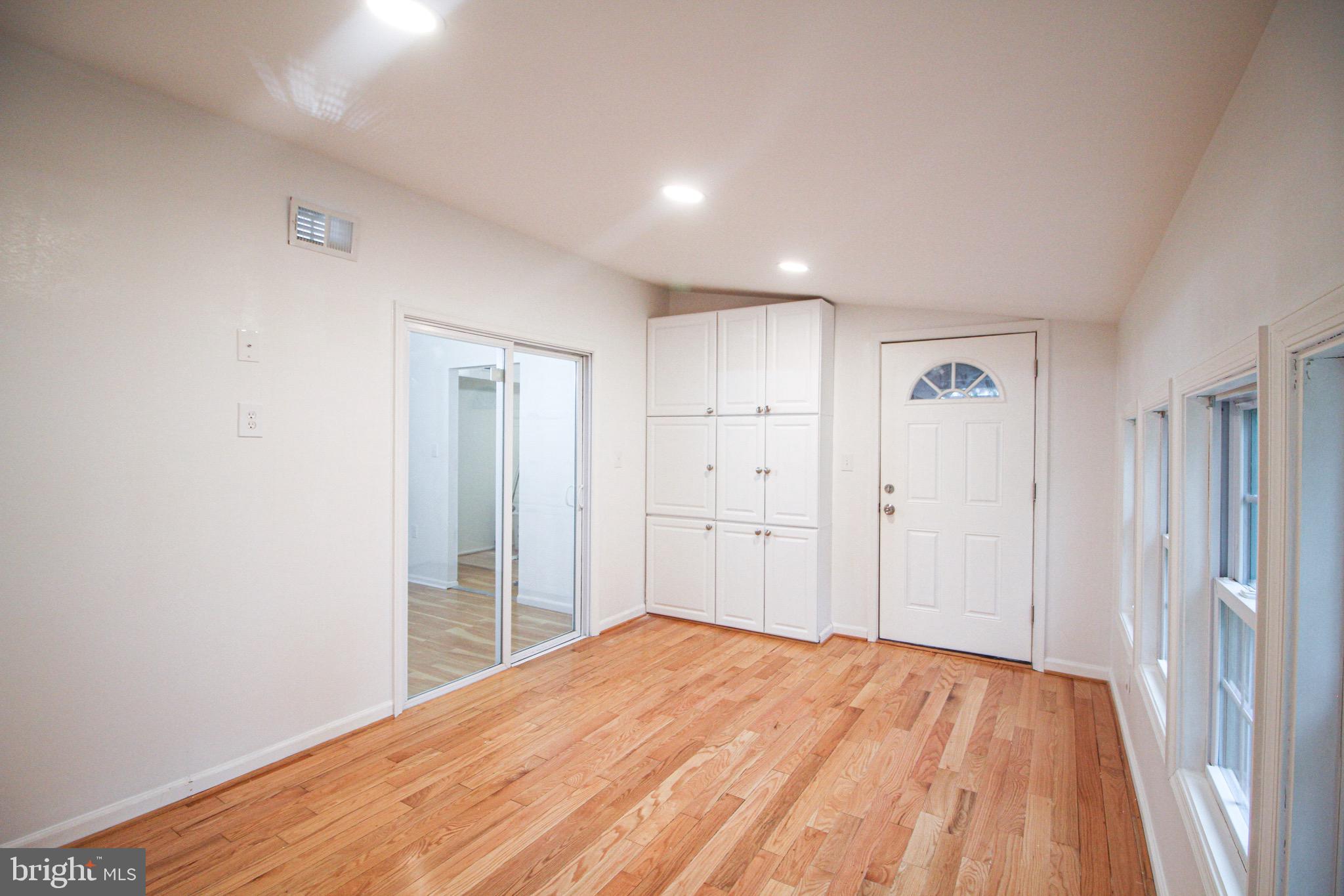 STERLING  PARK - Residential