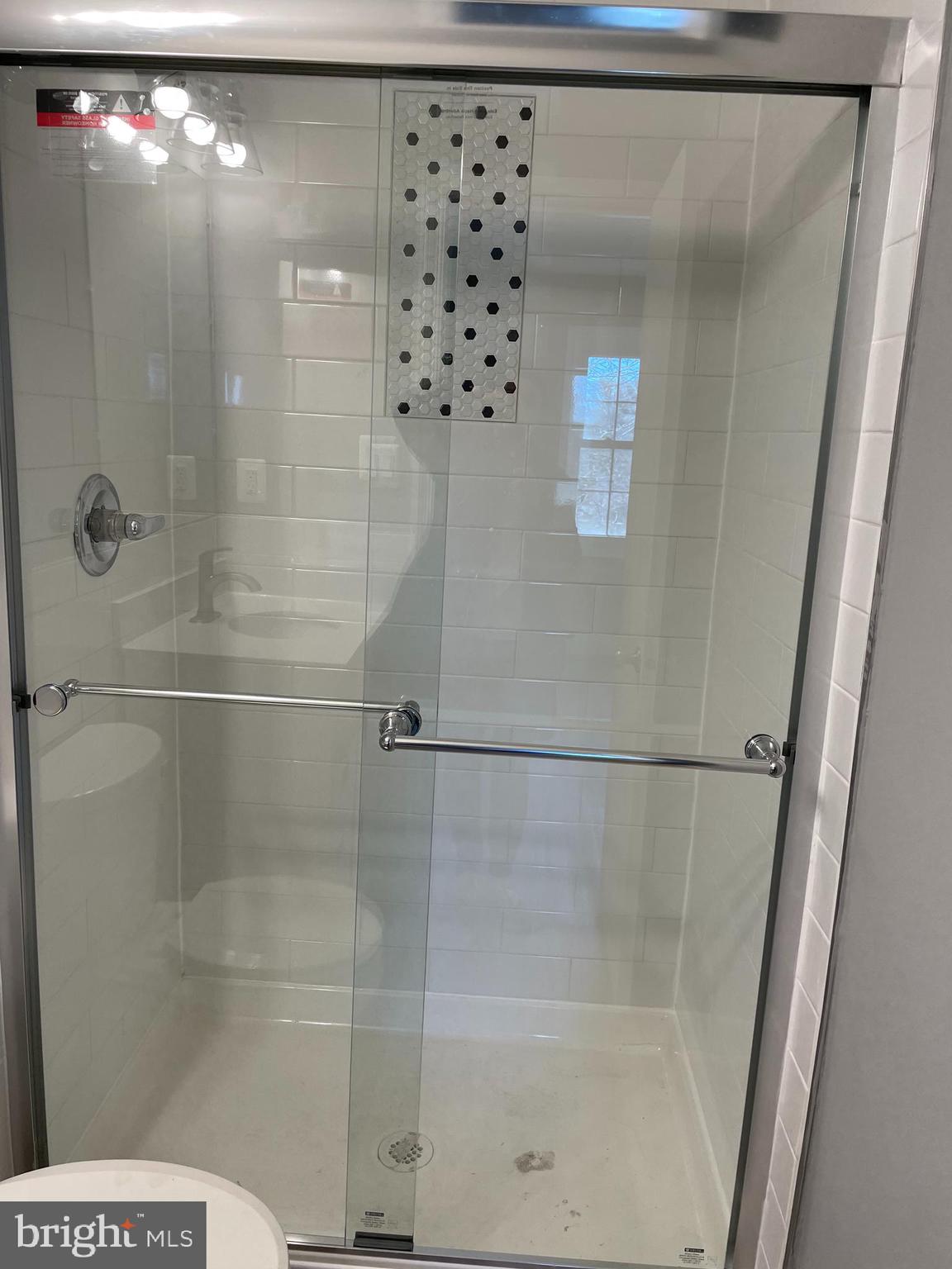 CROFTON MEWS CONDO - Residential Lease