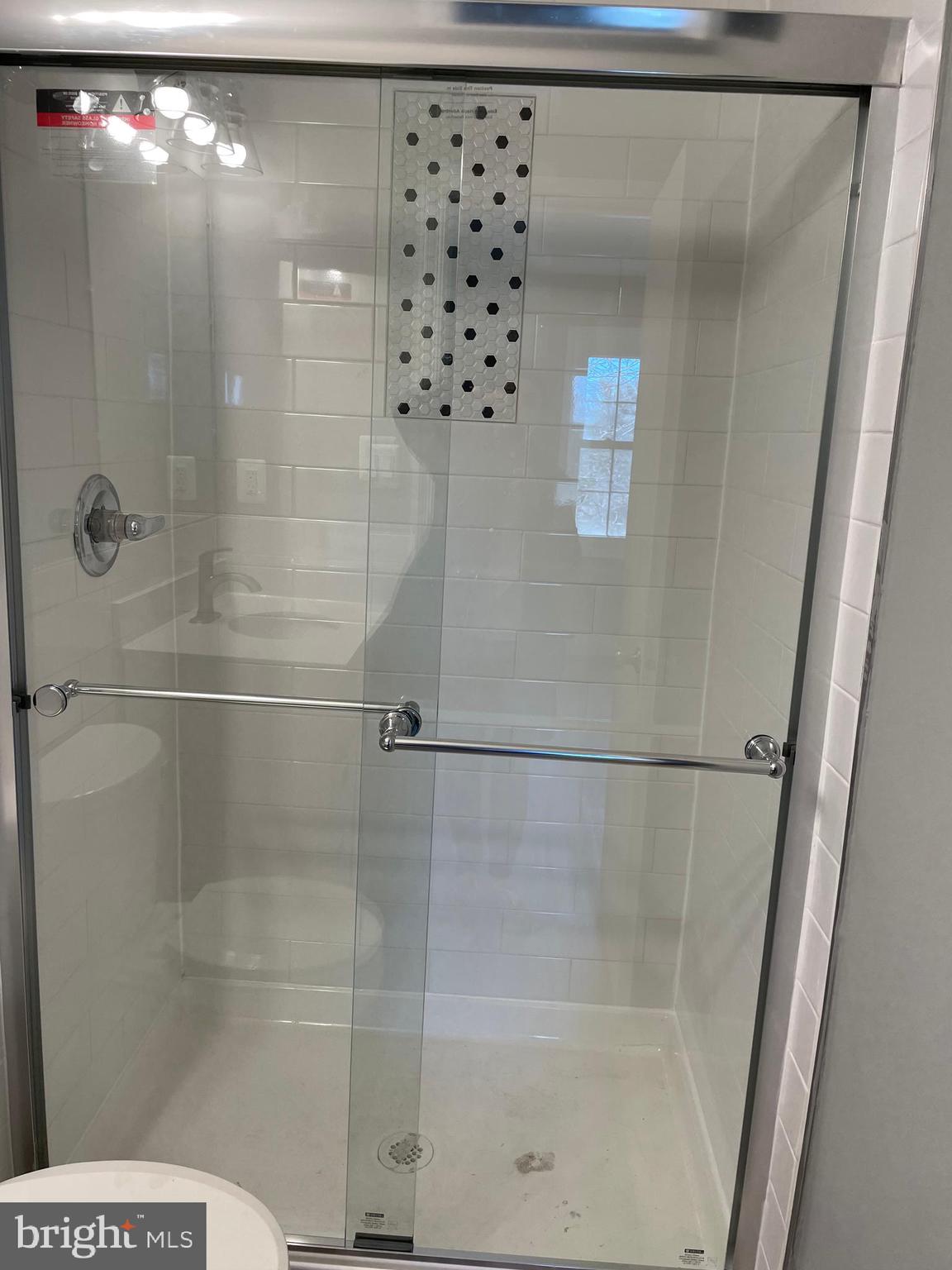 CROFTON MEWS CONDO - Residential Lease