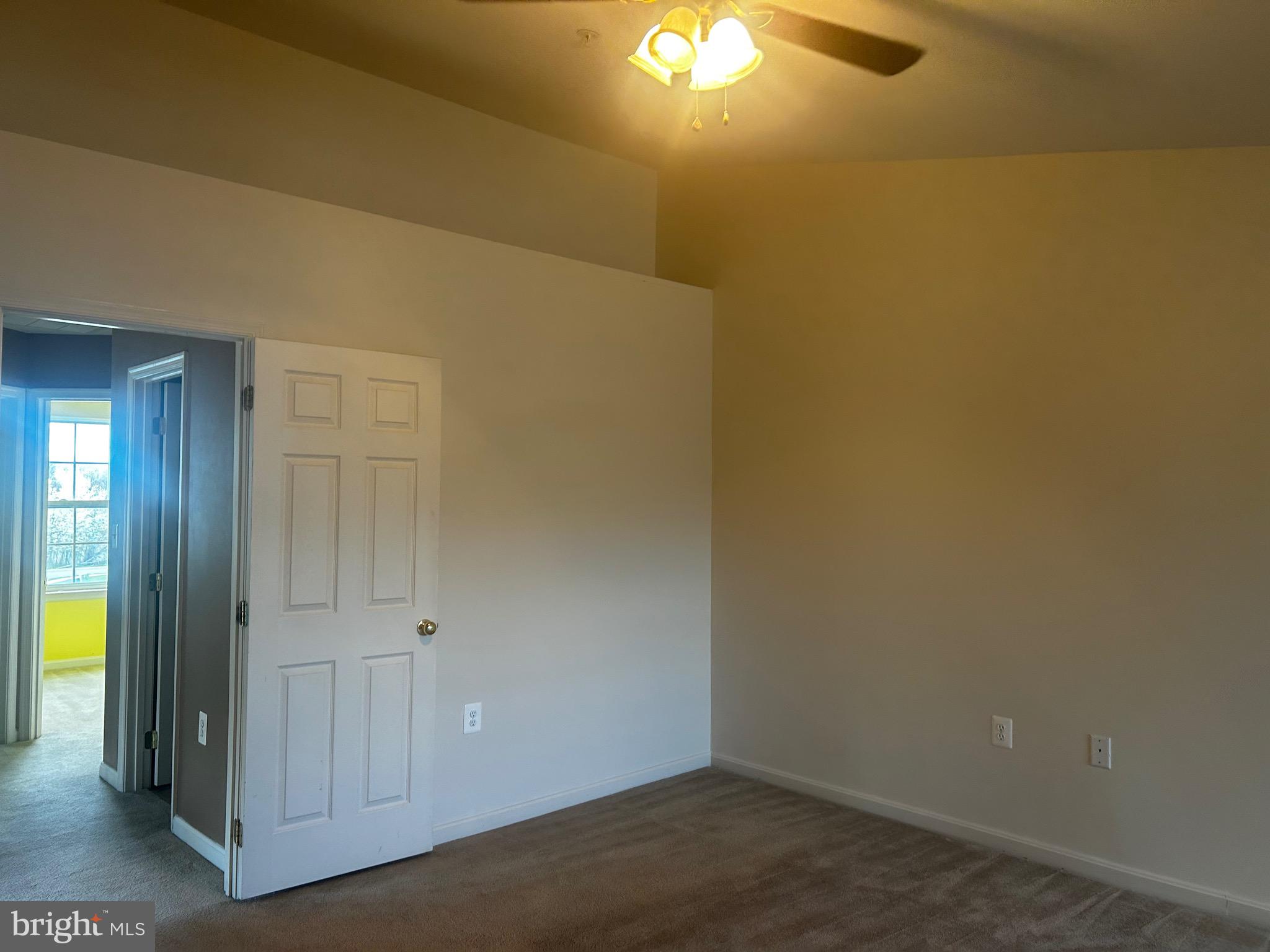 SUNSET TOWNHOMES - Residential