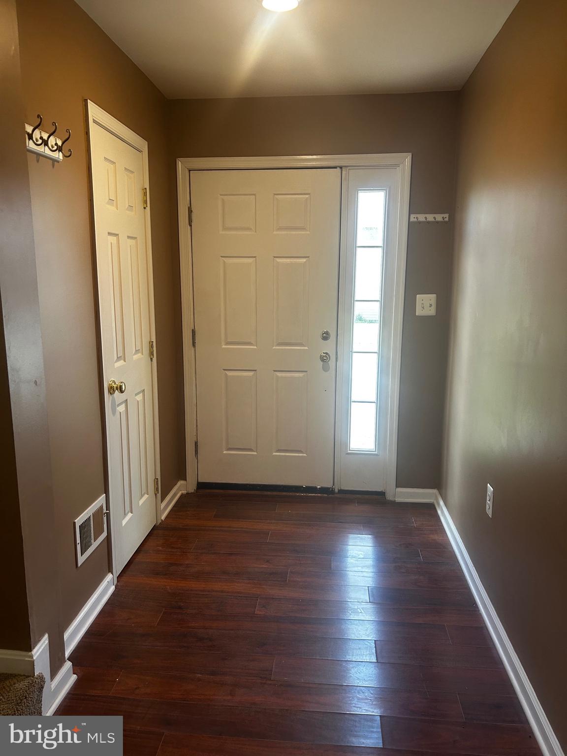 SUNSET TOWNHOMES - Residential