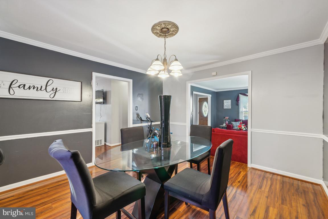 WESTLAKE VILLAGE - Residential