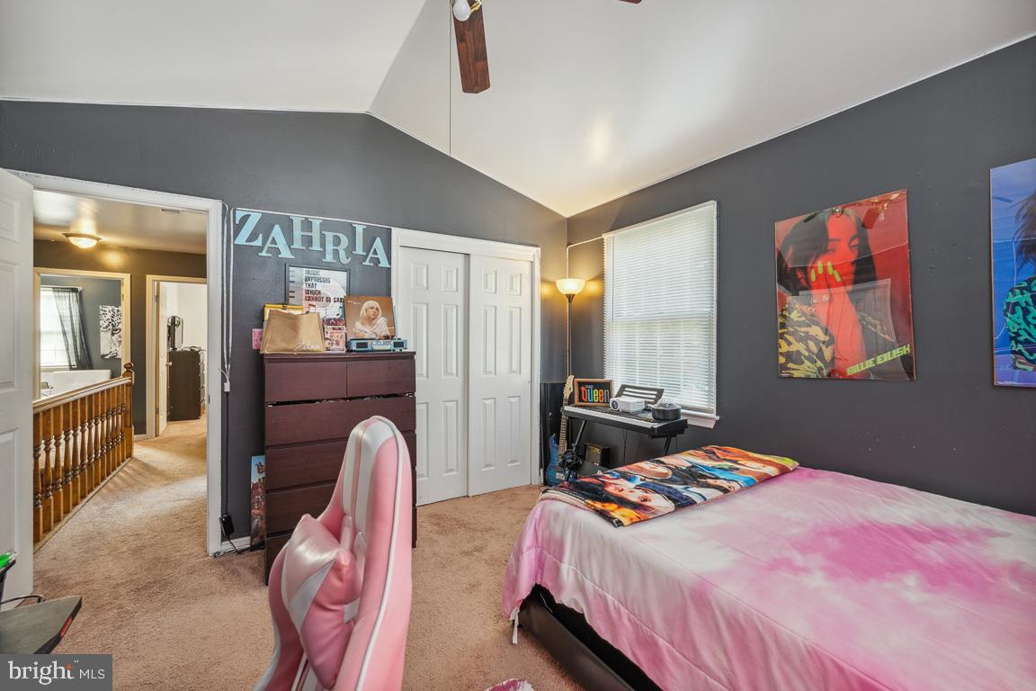 WESTLAKE VILLAGE - Residential