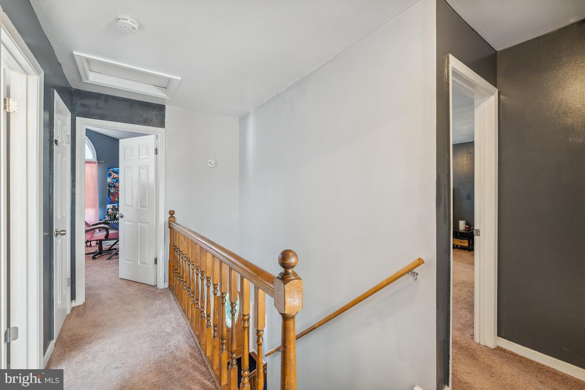 WESTLAKE VILLAGE - Residential