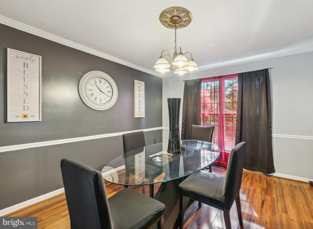 WESTLAKE VILLAGE - Residential