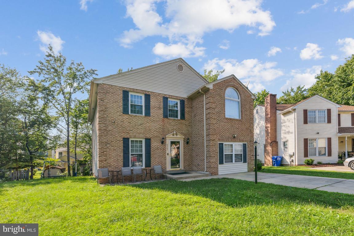 WESTLAKE VILLAGE - Residential