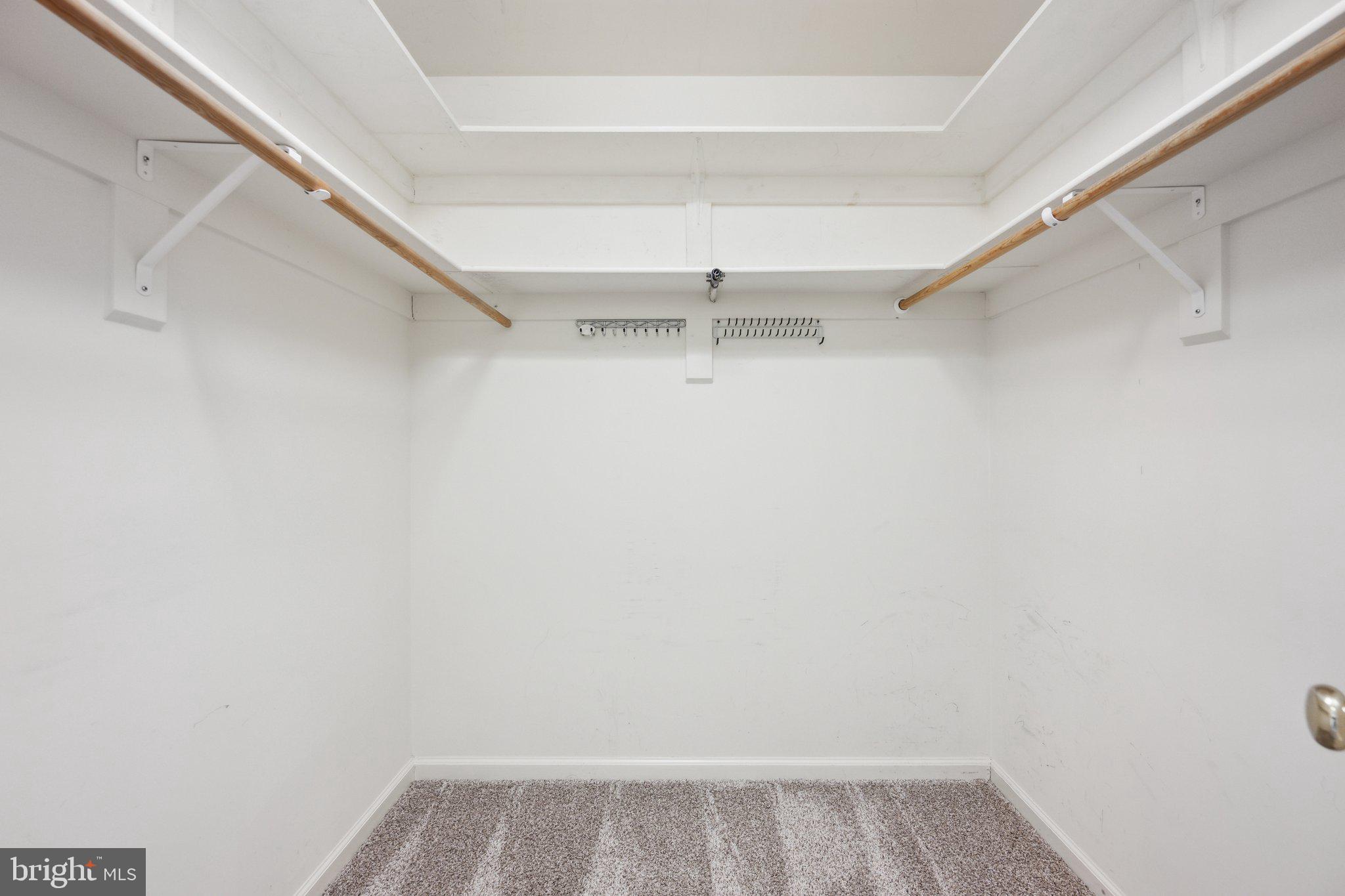 SPRING RIDGE - Residential