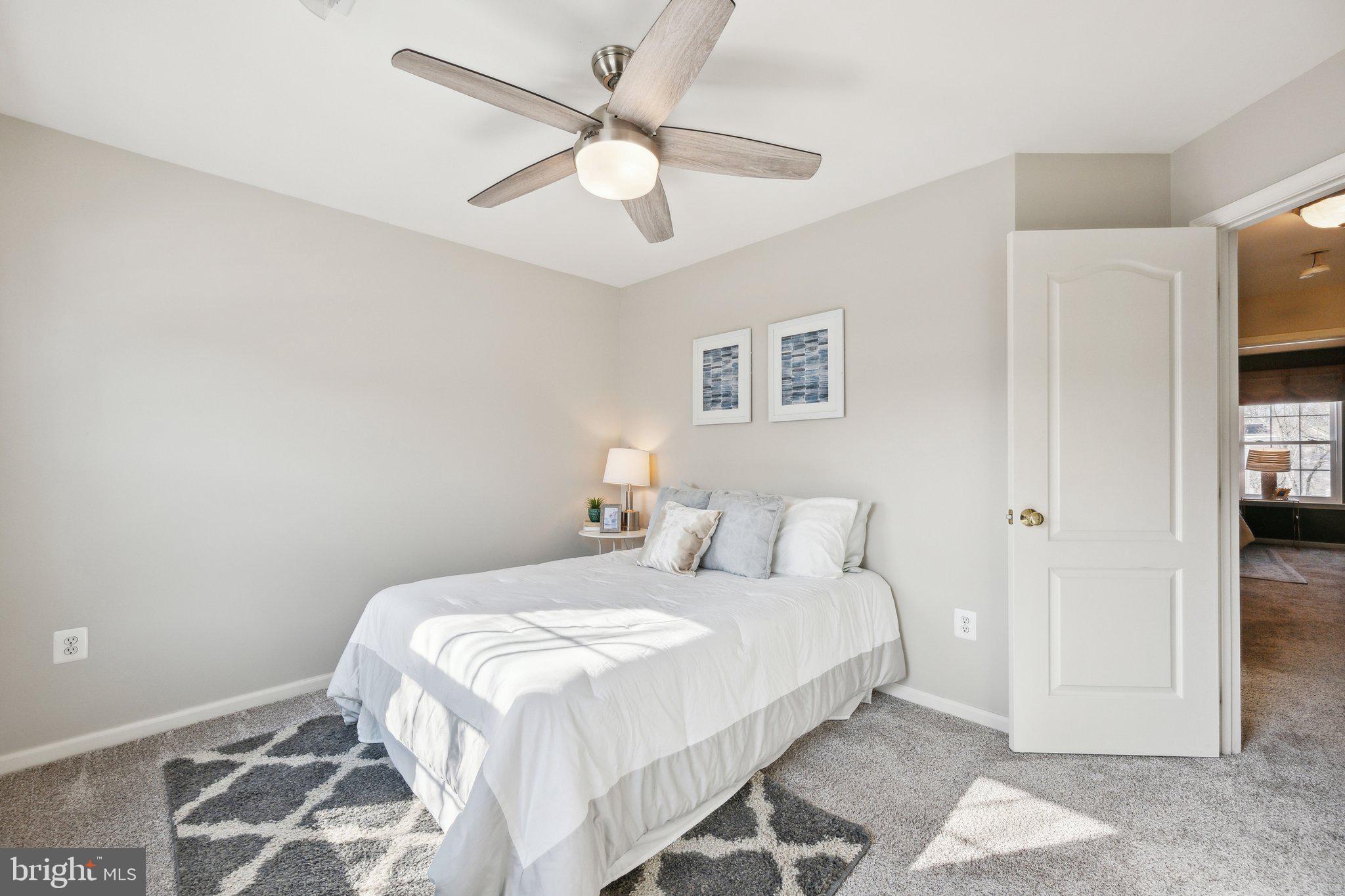 SPRING RIDGE - Residential