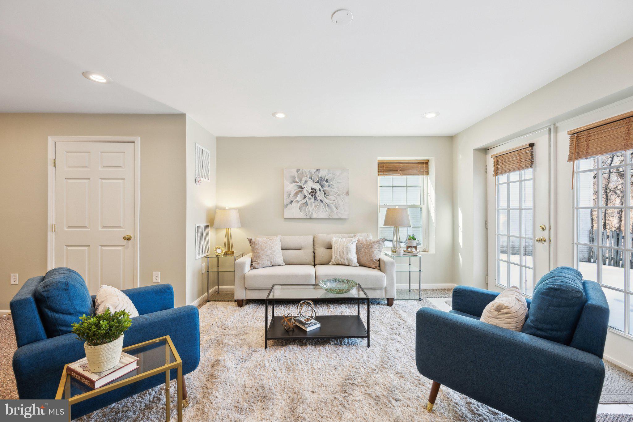 SPRING RIDGE - Residential