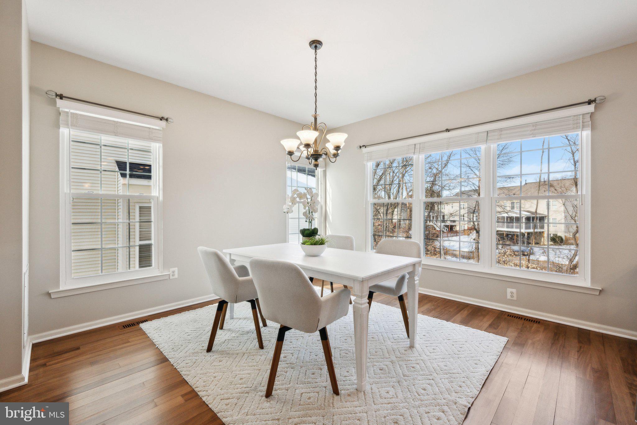 SPRING RIDGE - Residential