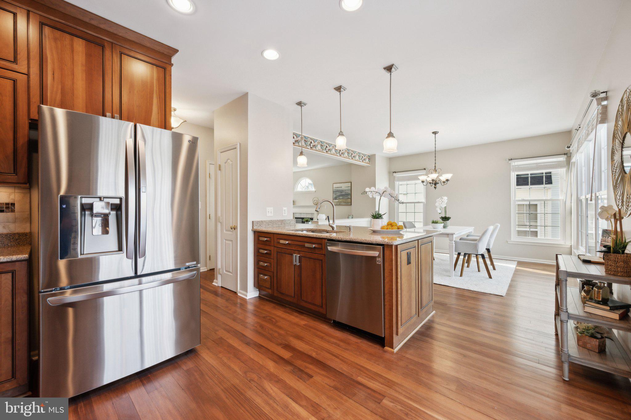 SPRING RIDGE - Residential