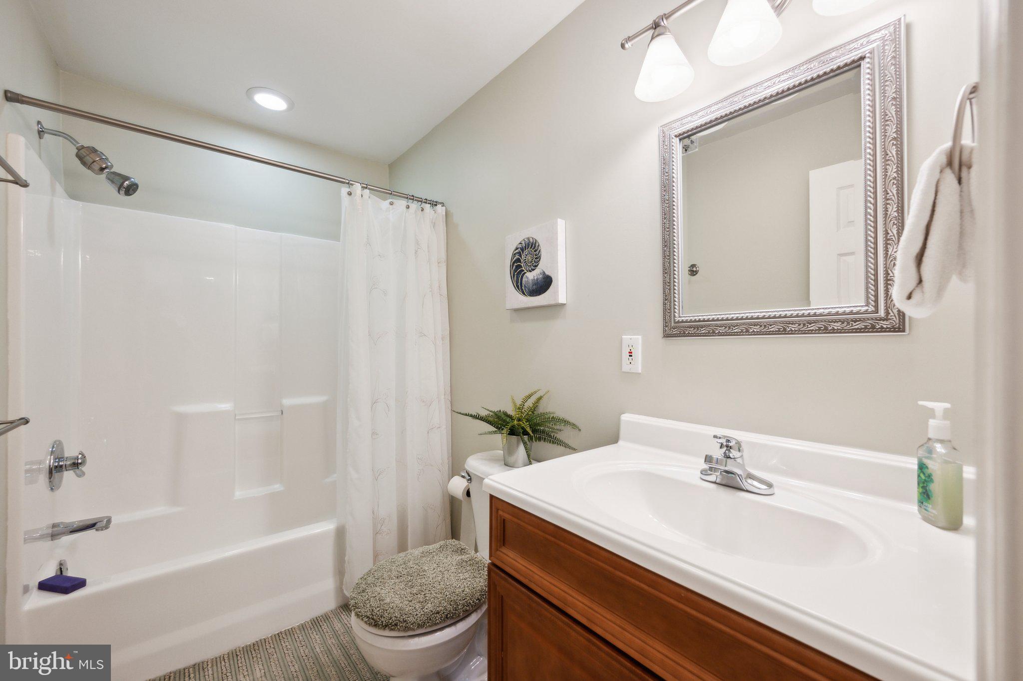 SPRING RIDGE - Residential