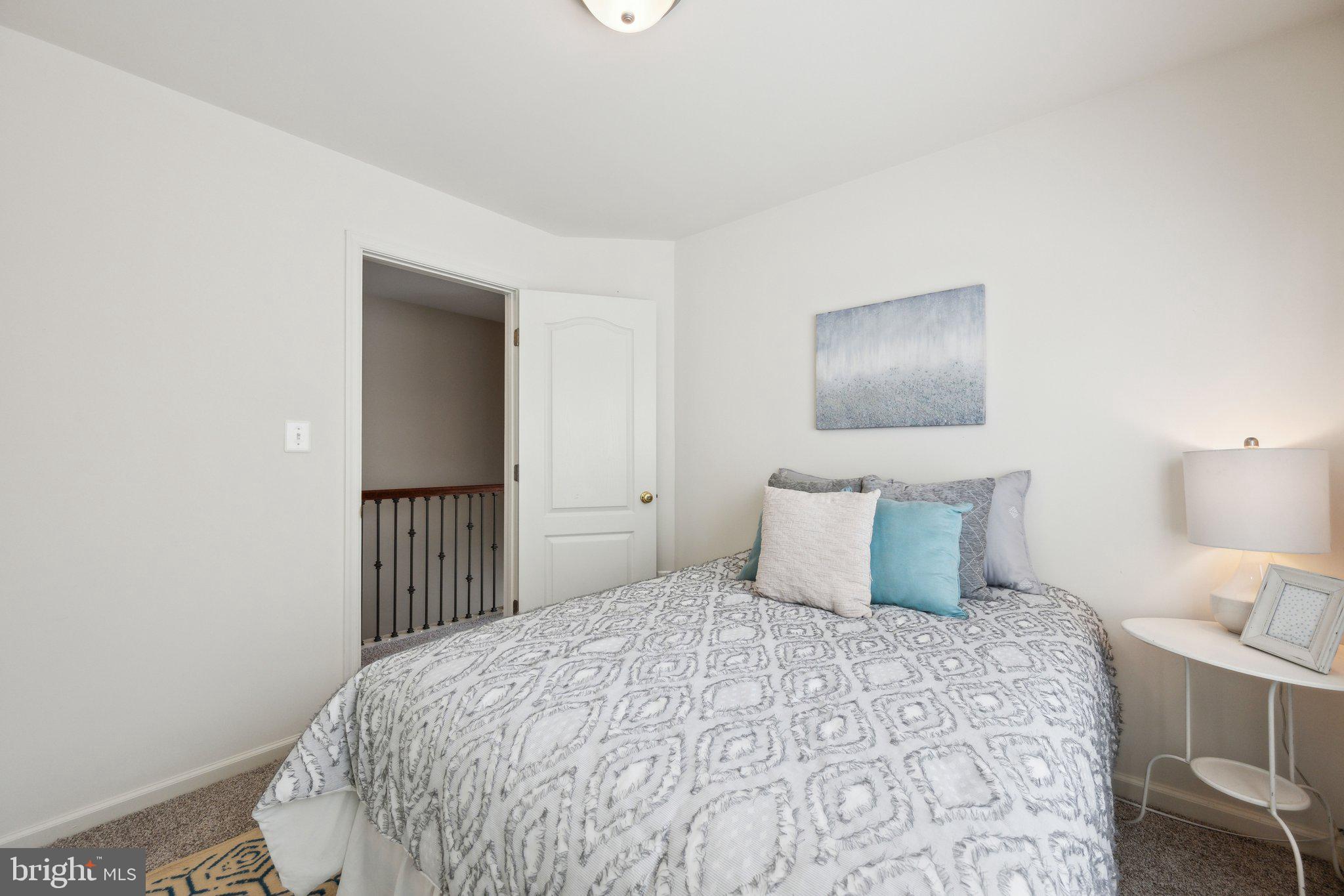 SPRING RIDGE - Residential