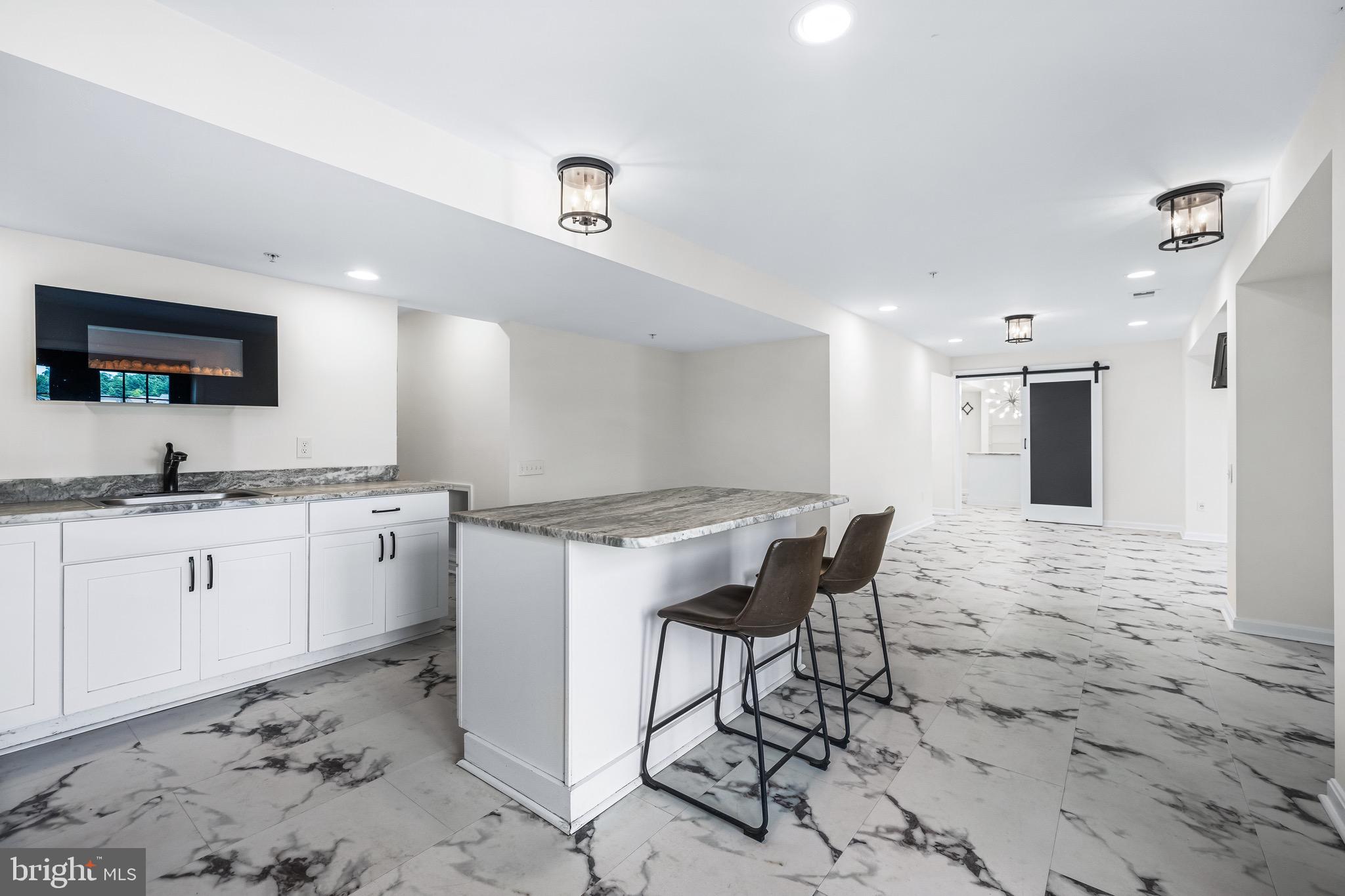 MANCHESTER FARMS - Residential